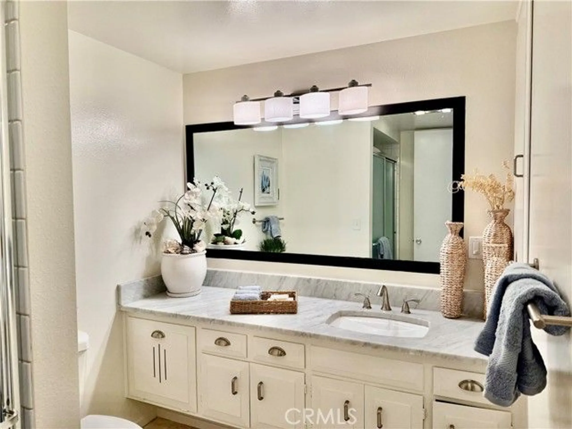 Property Slideshow image 11 of 21 | 1100 brookline rd # m9-222i, Seal Beach, CA, 90740