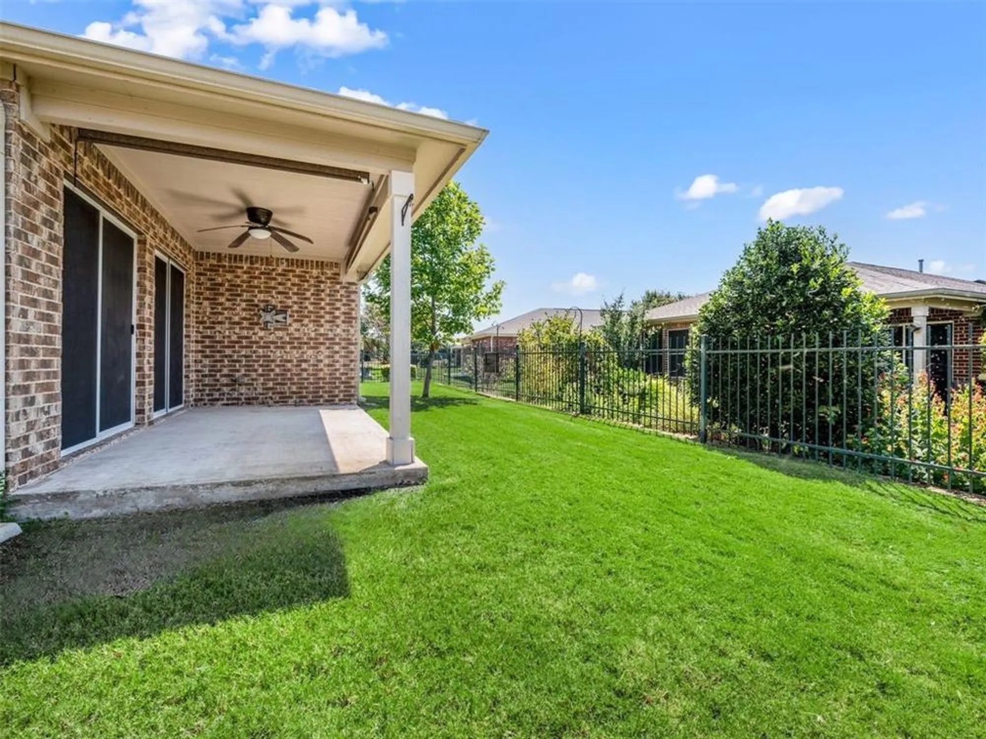 Property Slideshow image 30 of 40 | 7863 whirlwind dr, Frisco, TX, 75036