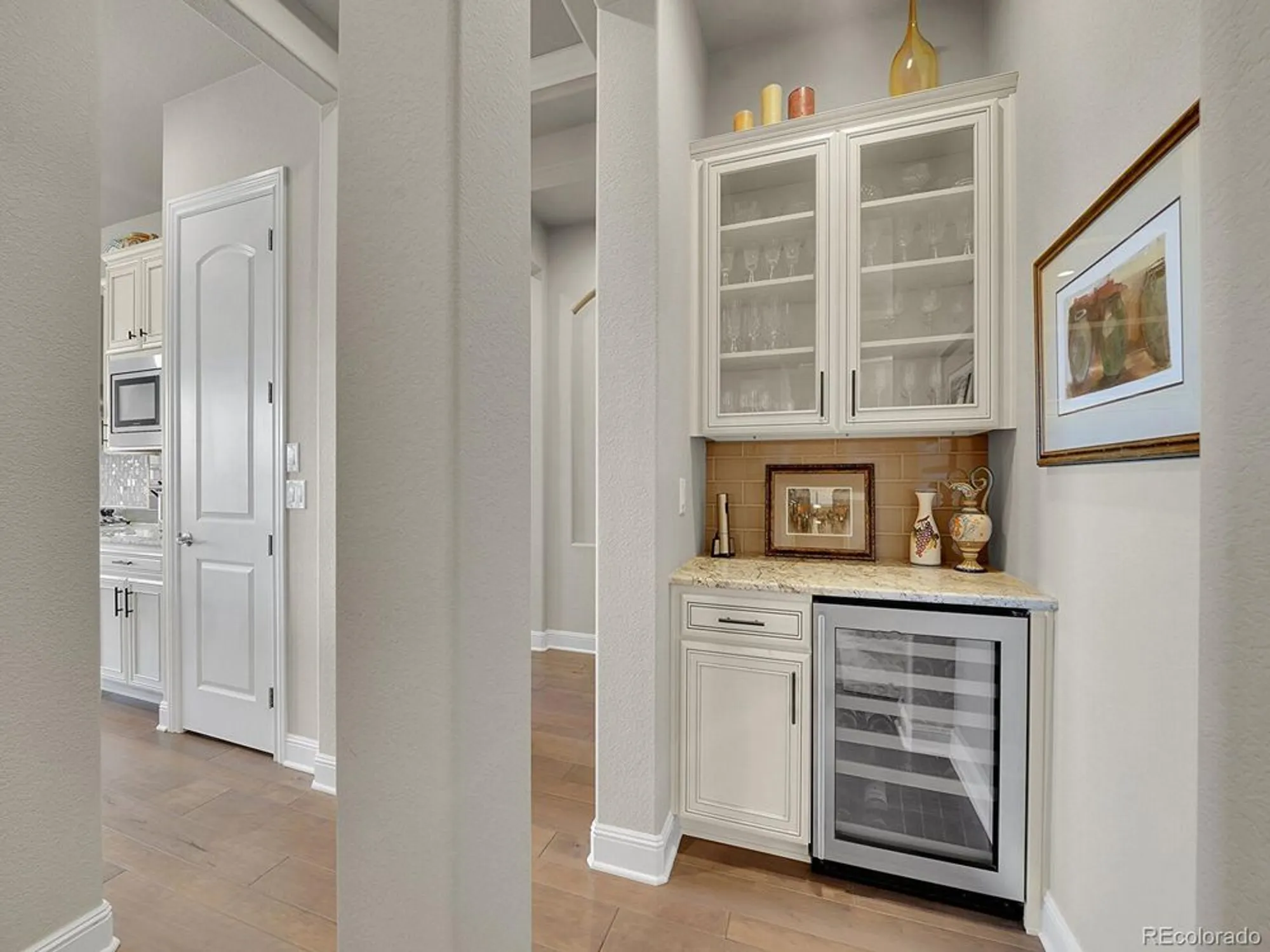 Property Slideshow image 13 of 47 | 23071 e del norte cir, Aurora, CO, 80016