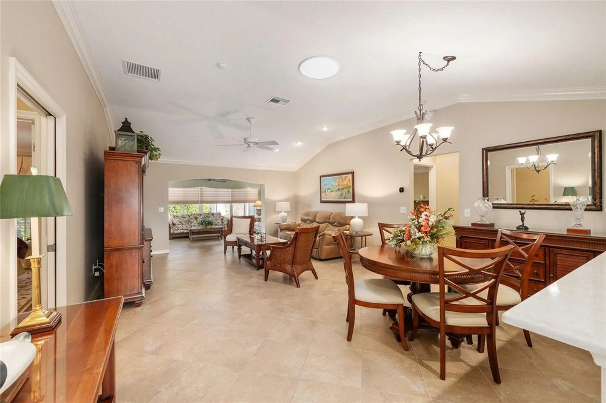 Property Slideshow image 16 of 62 | 626 arcola ct, The Villages, FL, 32162