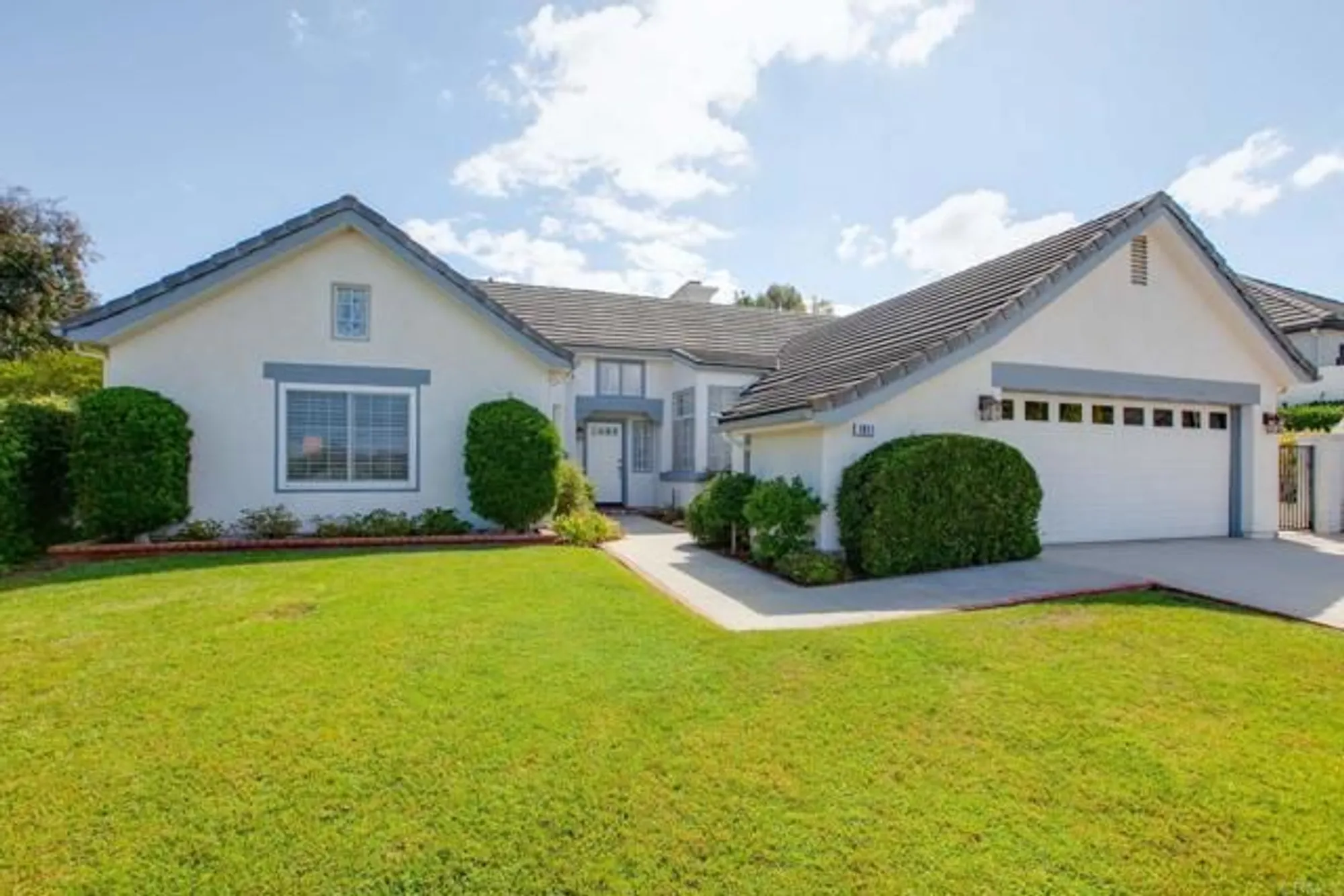 Property Slideshow image 30 of 33 | 1911 la subida way, San Marcos, CA, 92078