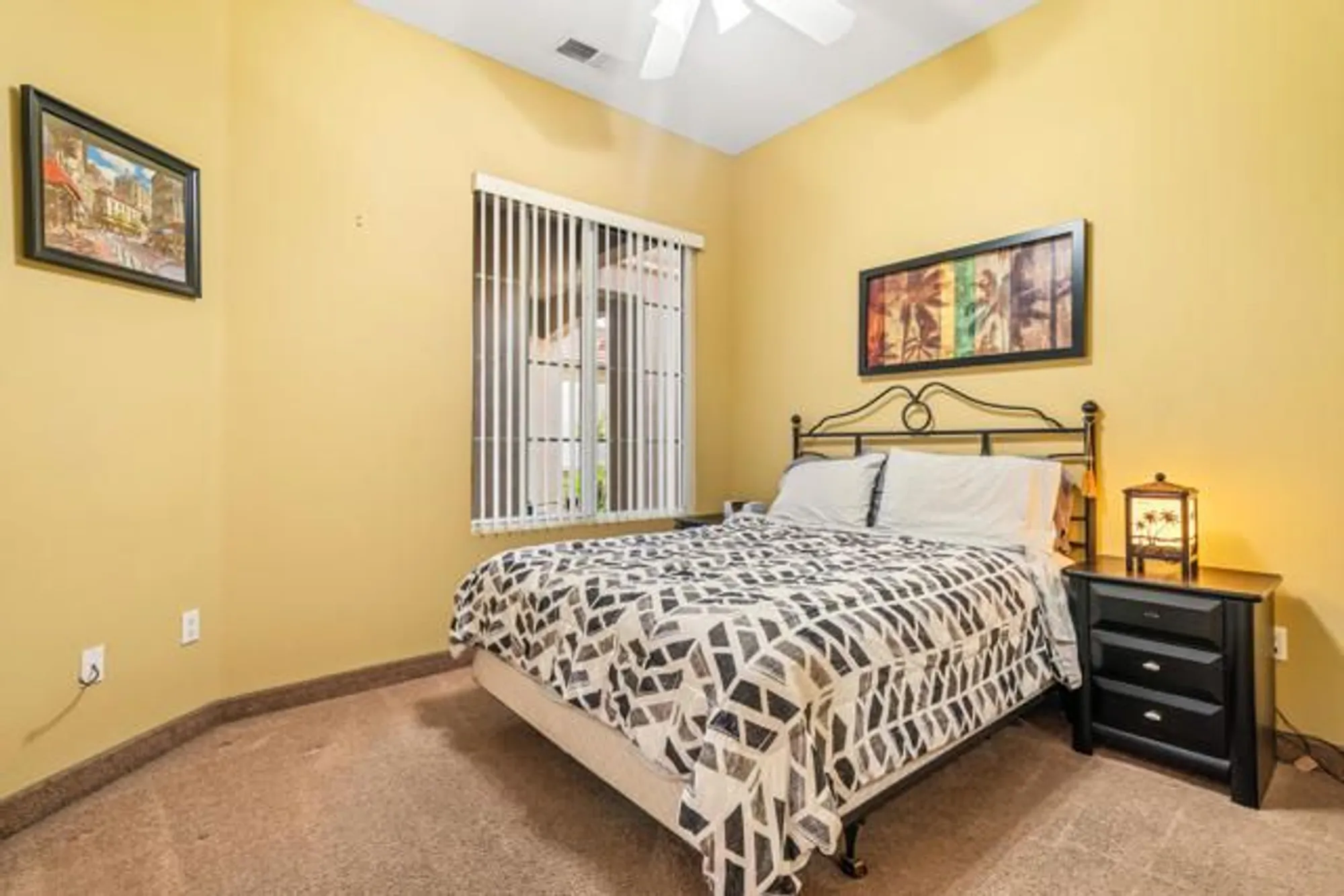Property Slideshow image 23 of 51 | 43774 royal saint george dr, Indio, CA, 92201