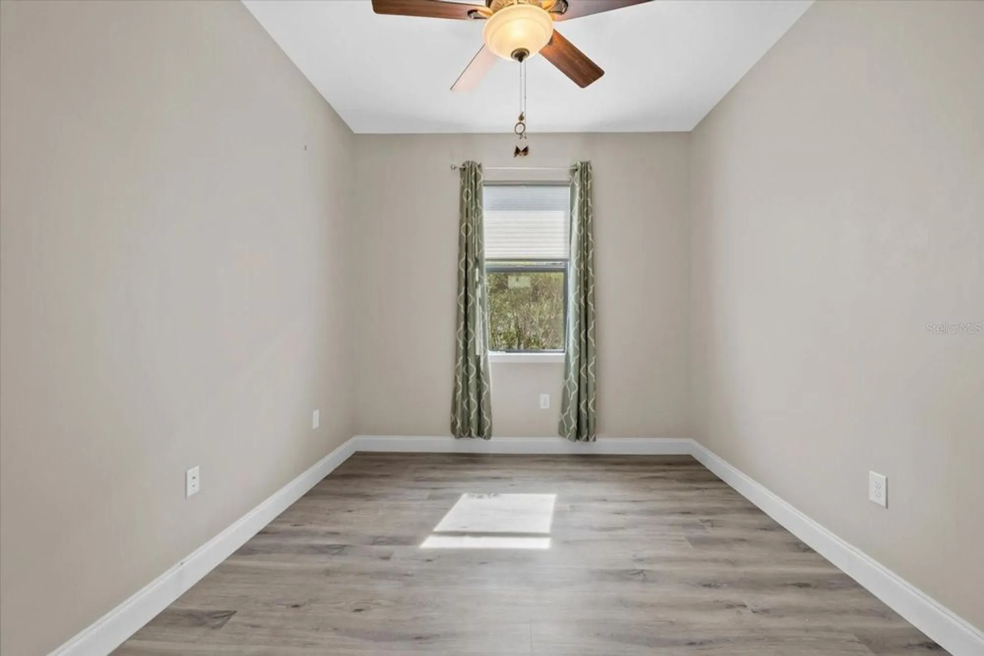 Property Slideshow image 10 of 43 | 6835 chester trl, Bradenton, FL, 34202