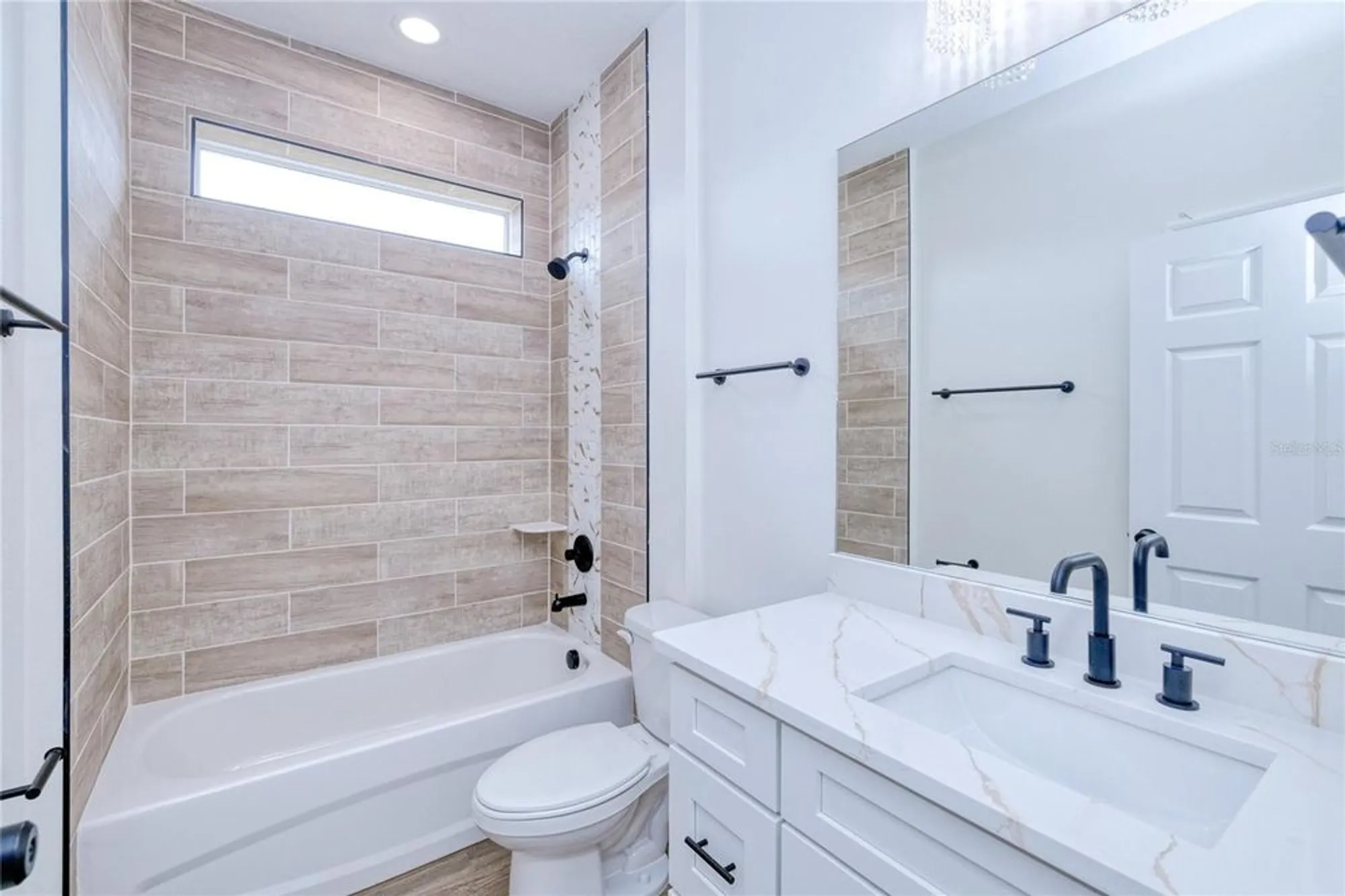 Property Slideshow image 6 of 48 | 4290 oak terrace cir, Port Charlotte, FL, 33953