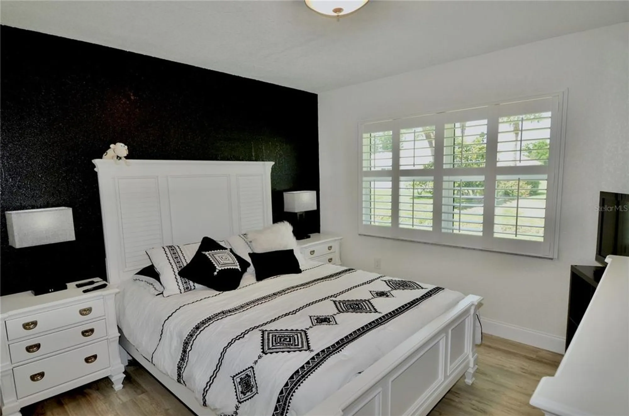 Property Slideshow image 37 of 77 | 611 paget dr, Venice, FL, 34293