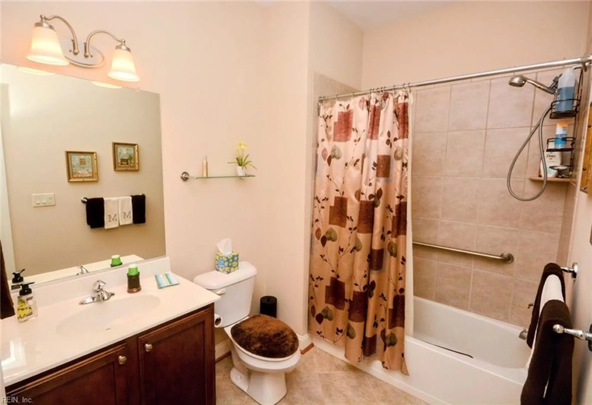 Property Slideshow image 22 of 41 | 1443 thistlewood ln, Chesapeake, VA, 23320