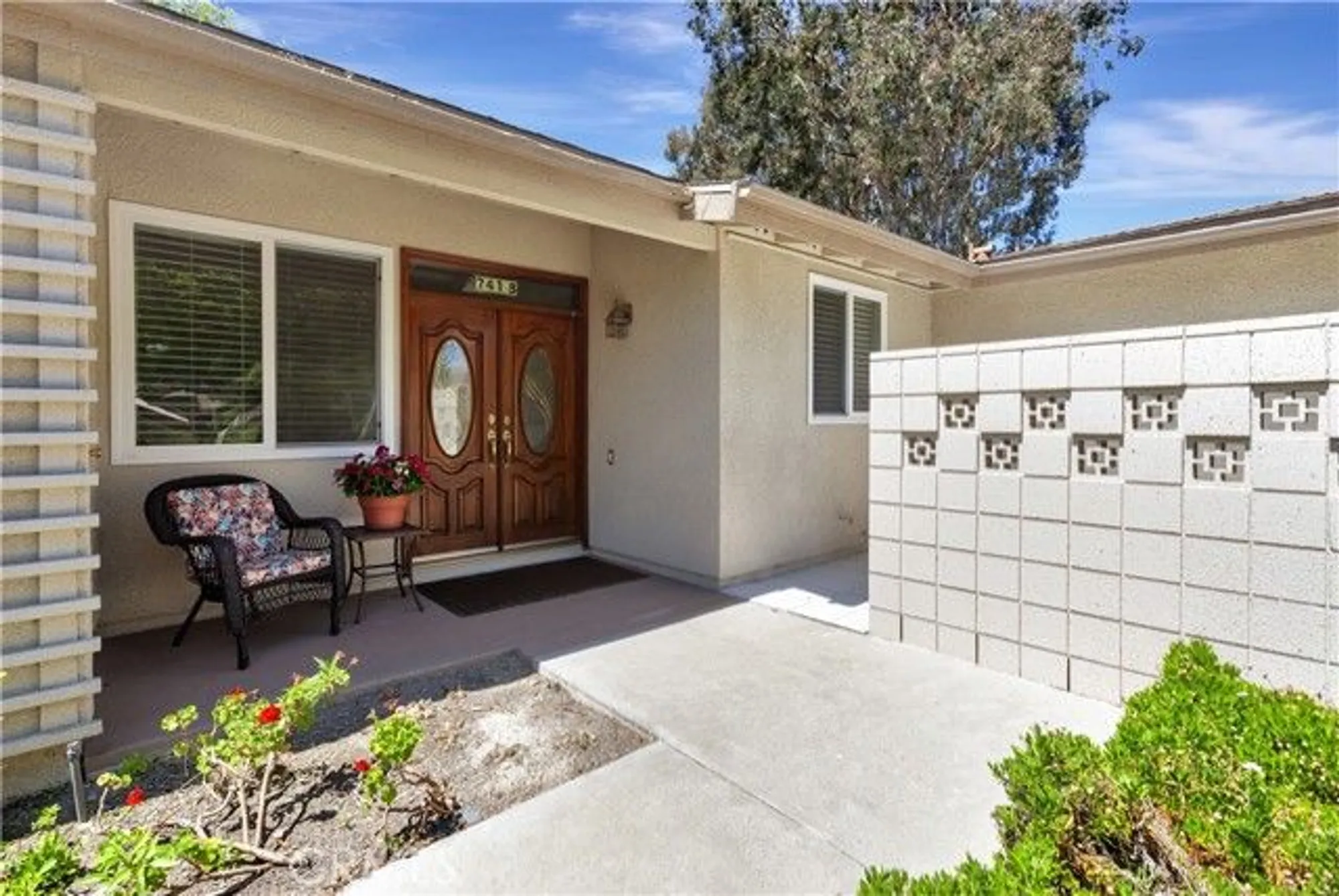 Property Slideshow image 14 of 29 | 741 avenida majorca b, Laguna Woods, CA, 92637