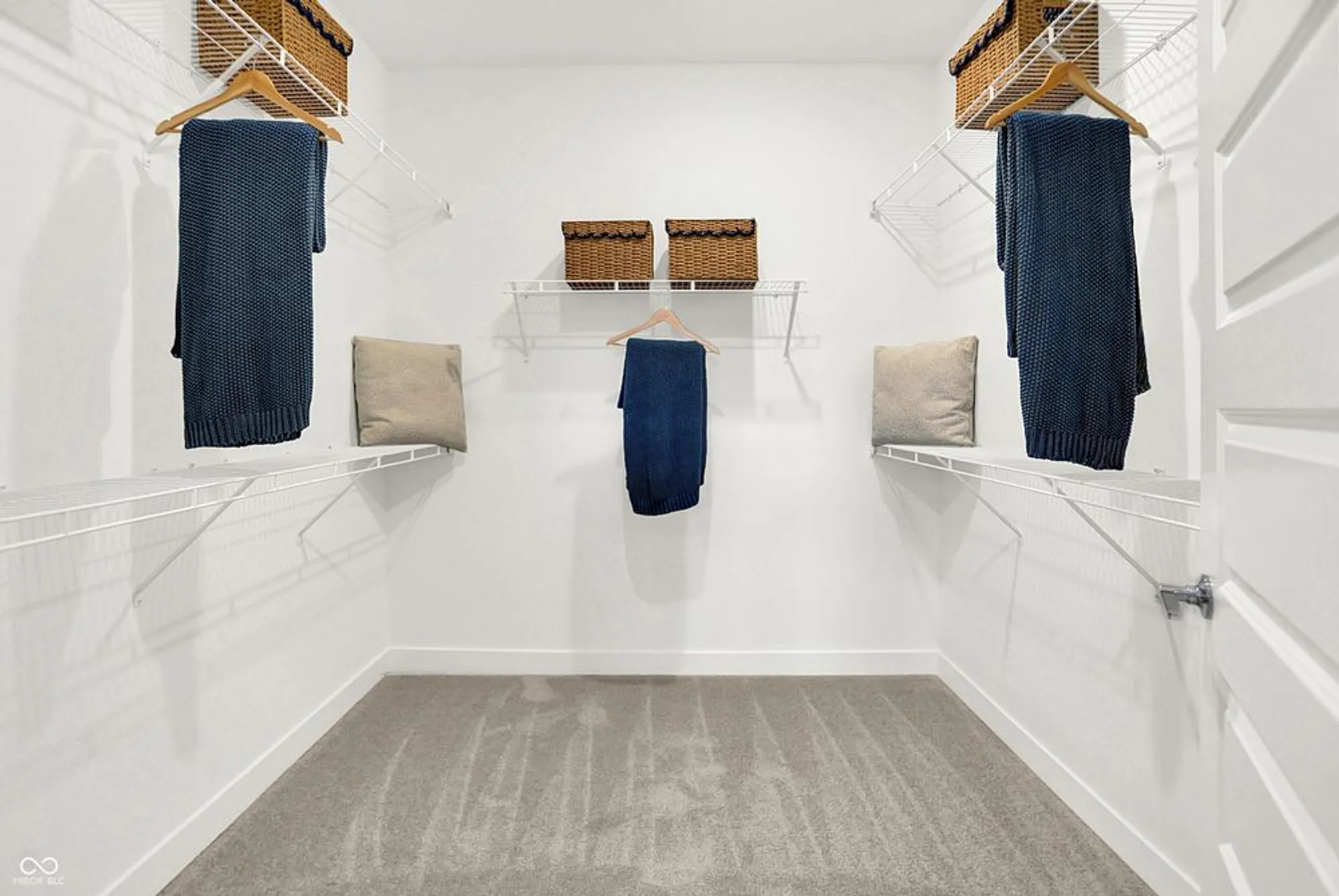 Property Slideshow image 21 of 36 | 652 growe ct, Avon, IN, 46123