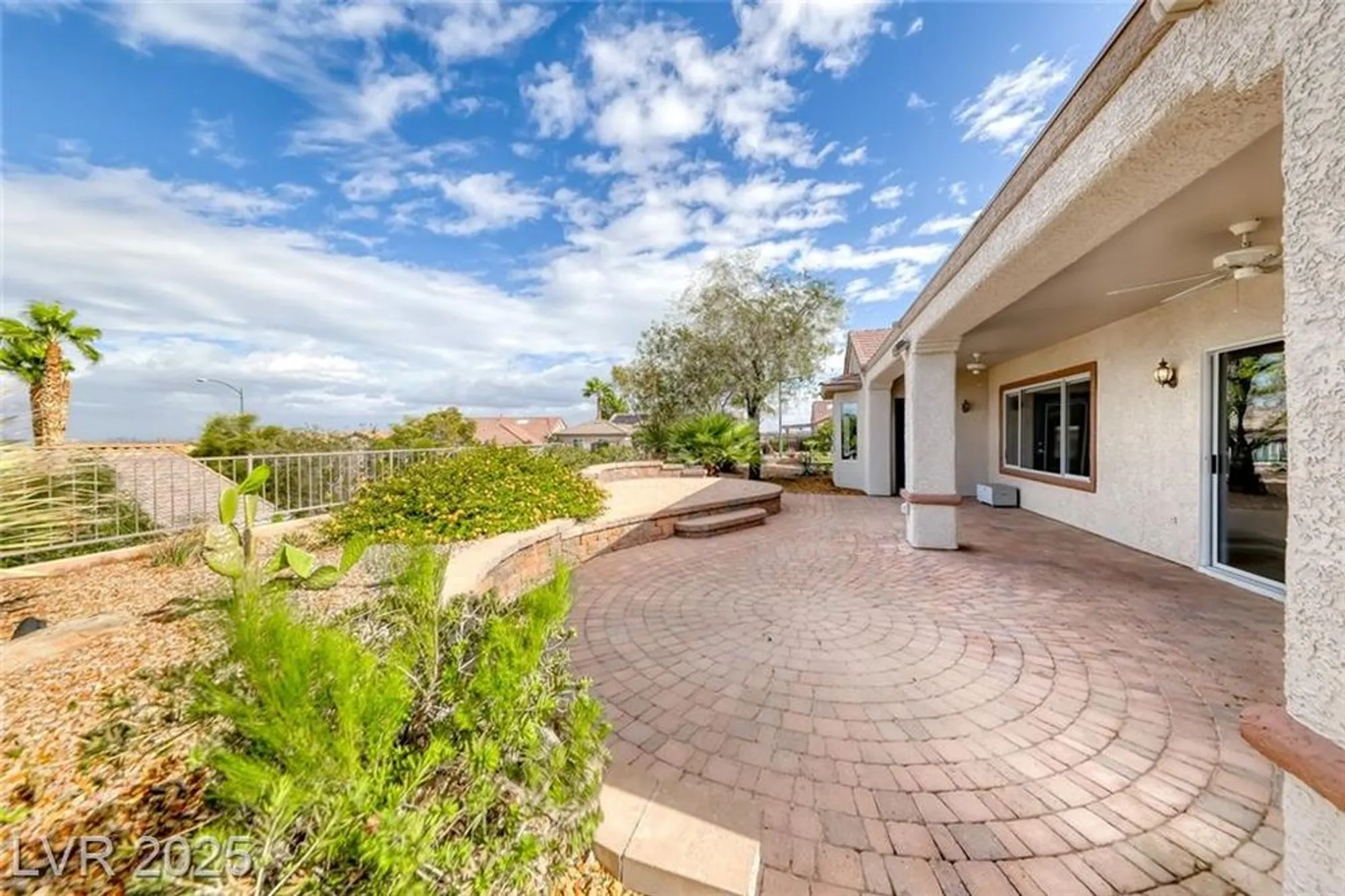 Property Slideshow image 6 of 56 | 1601 wellington springs ave, Henderson, NV, 89052