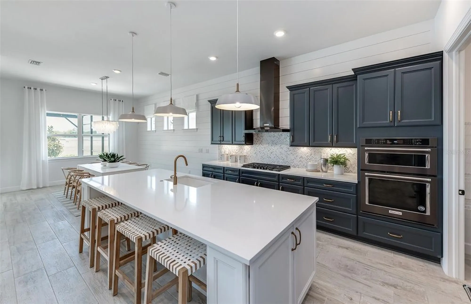 Property Slideshow image 5 of 28 | 26624 bering dr, Englewood, FL, 34223