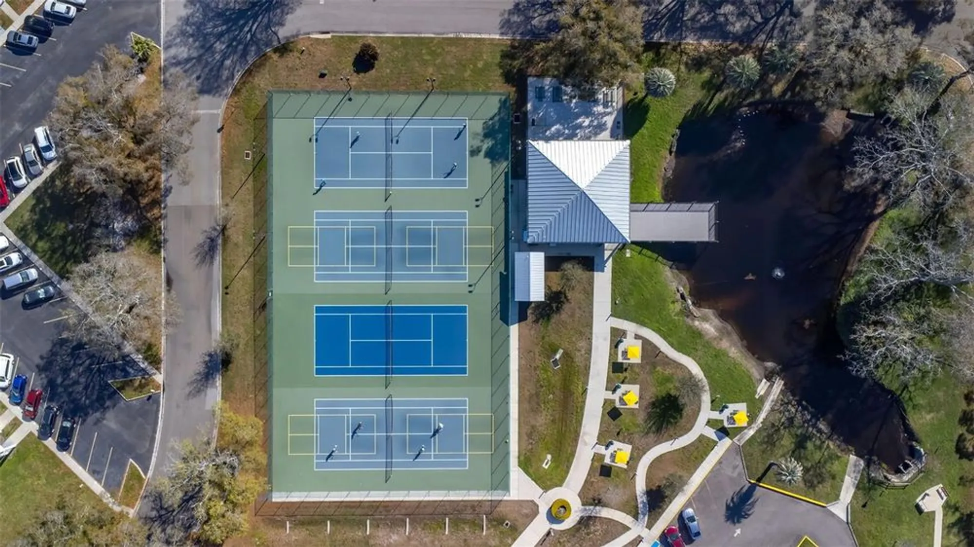 Property Slideshow image 31 of 32 | 2041 australia way 35, Clearwater, FL, 33763