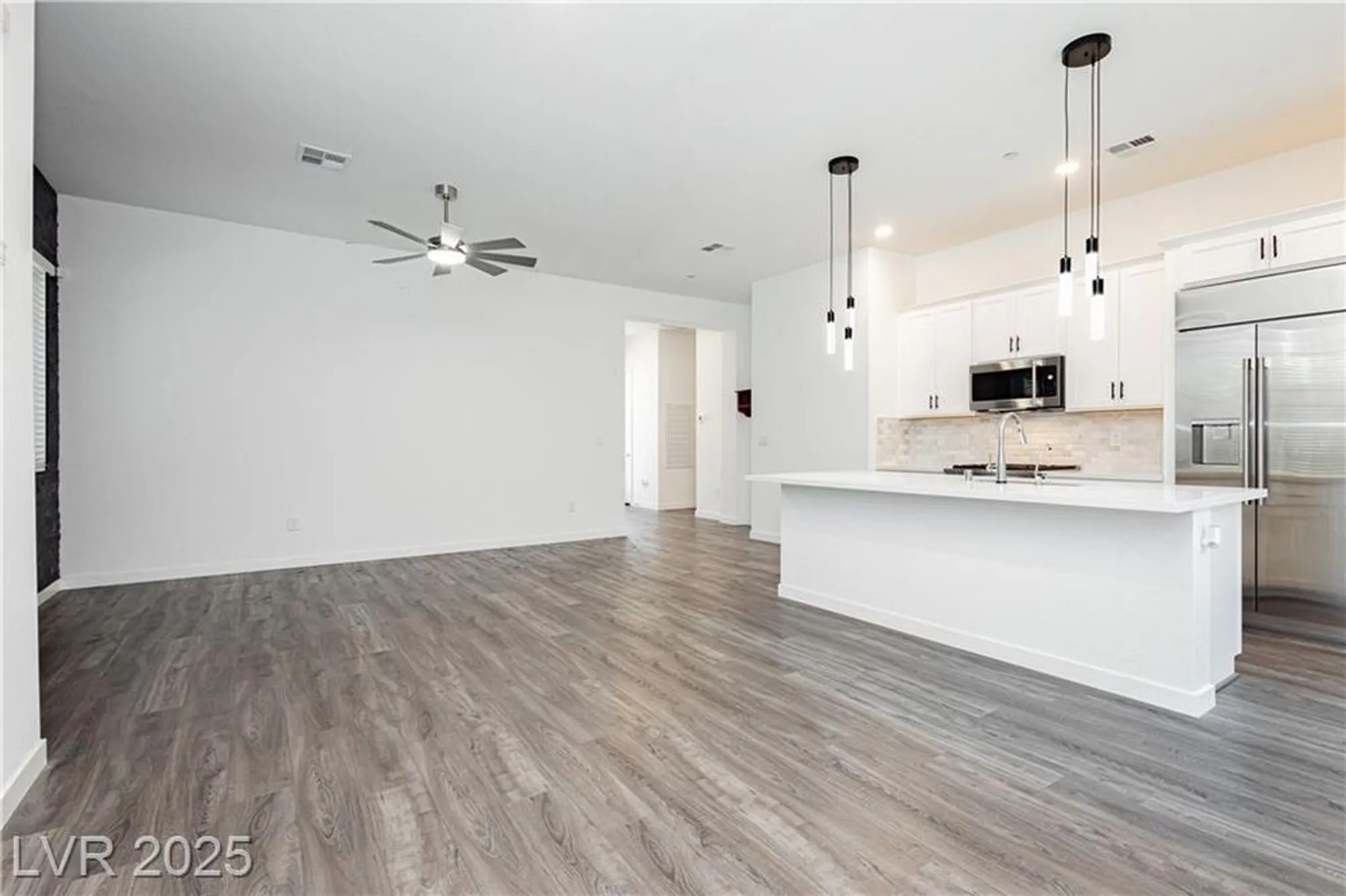 Property Slideshow image 10 of 45 | 901 allister fields ln, Las Vegas, NV, 89138