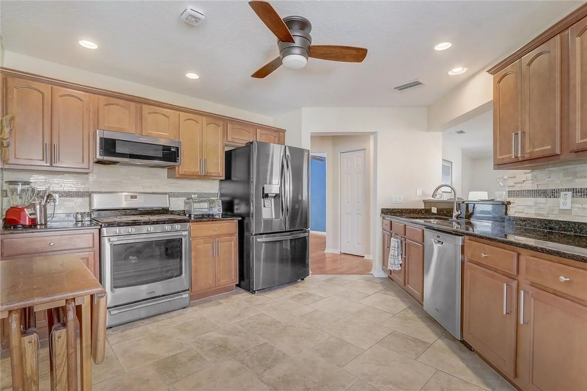 Property Slideshow image 8 of 27 | 9183 sw 102nd cir, Ocala, FL, 34481