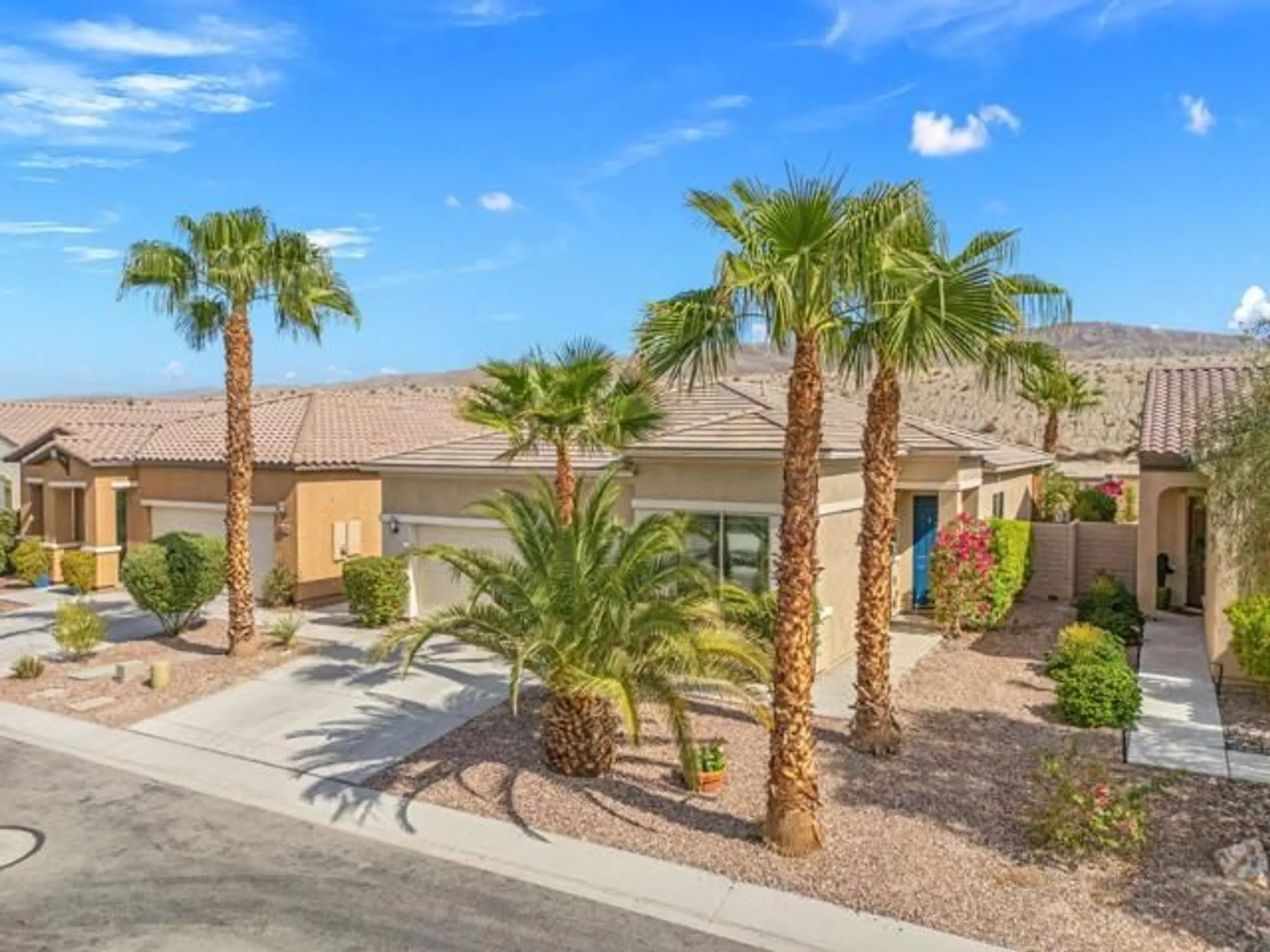 Property Slideshow image 3 of 41 | 81586 avenida viesca, Indio, CA, 92203