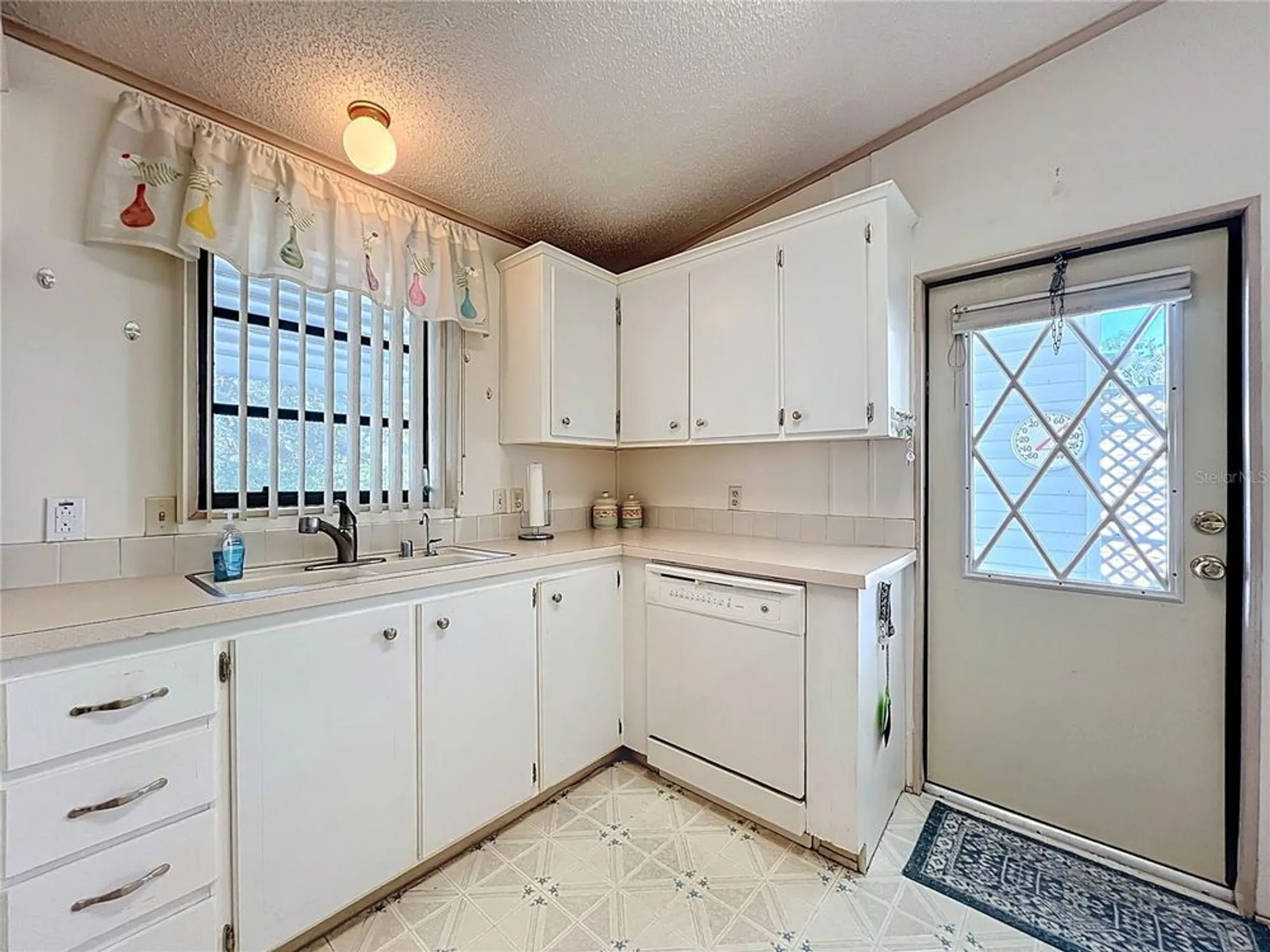 Property Slideshow image 17 of 45 | 25125 bellevue, Leesburg, FL, 34748