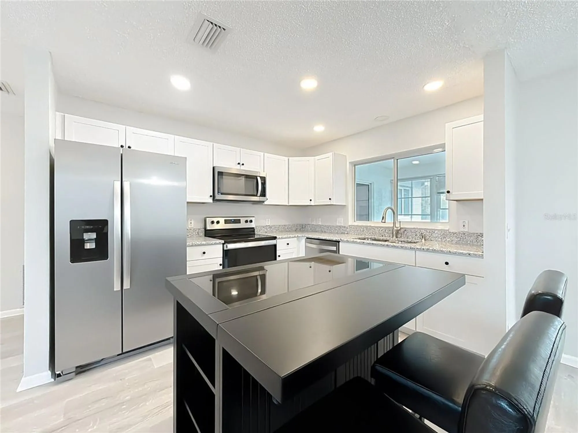 Property Slideshow image 4 of 40 | 2051 nw 50th ave, Ocala, FL, 34482