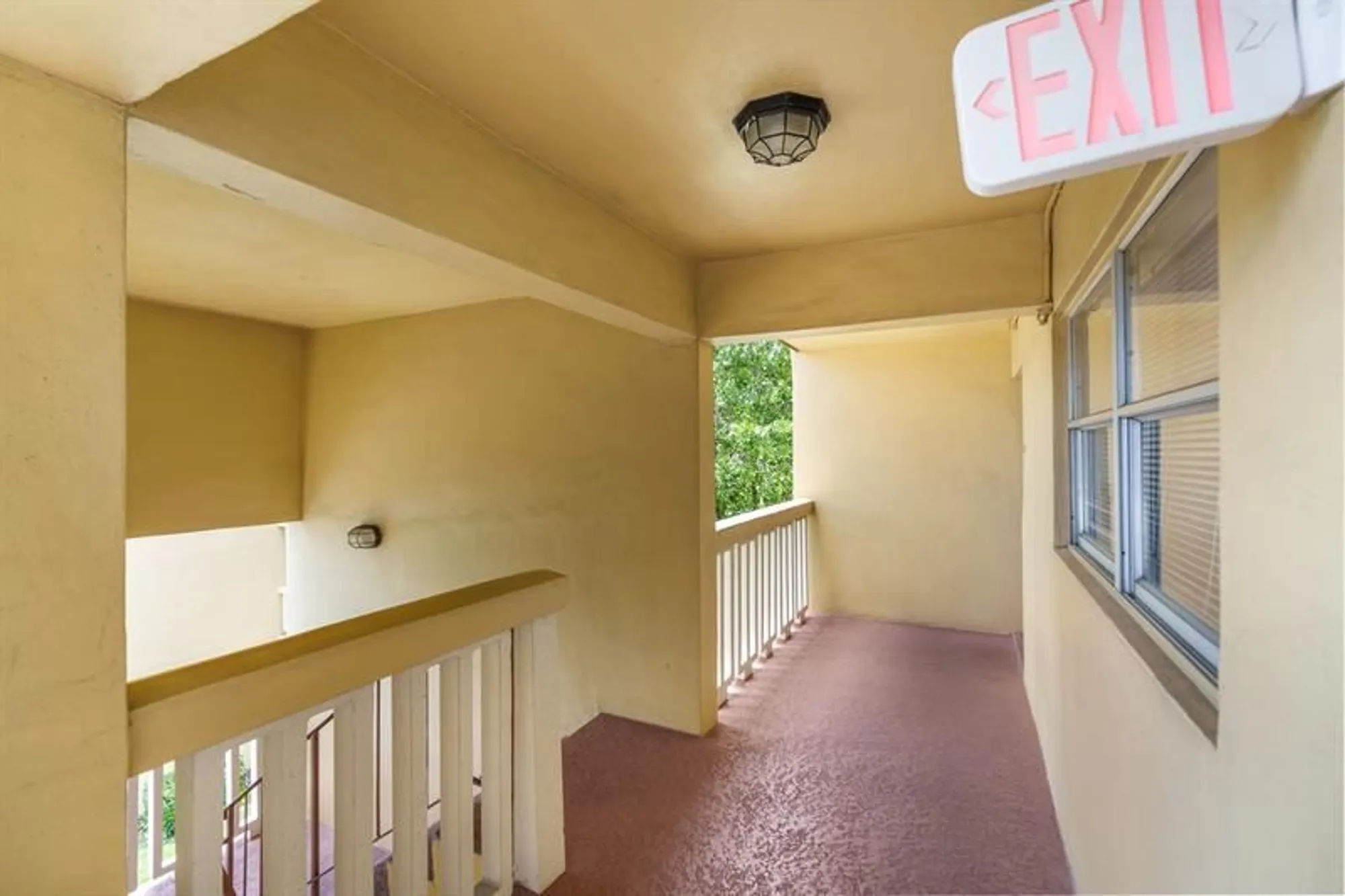 Property Slideshow image 46 of 58 | 5961 nw 61st ave apt 301, Tamarac, FL, 33319