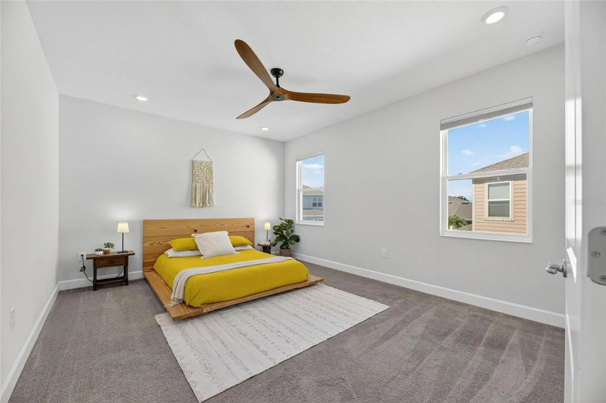 Property Slideshow image 33 of 91 | 324 blackrock ln, Apollo Beach, FL, 33572