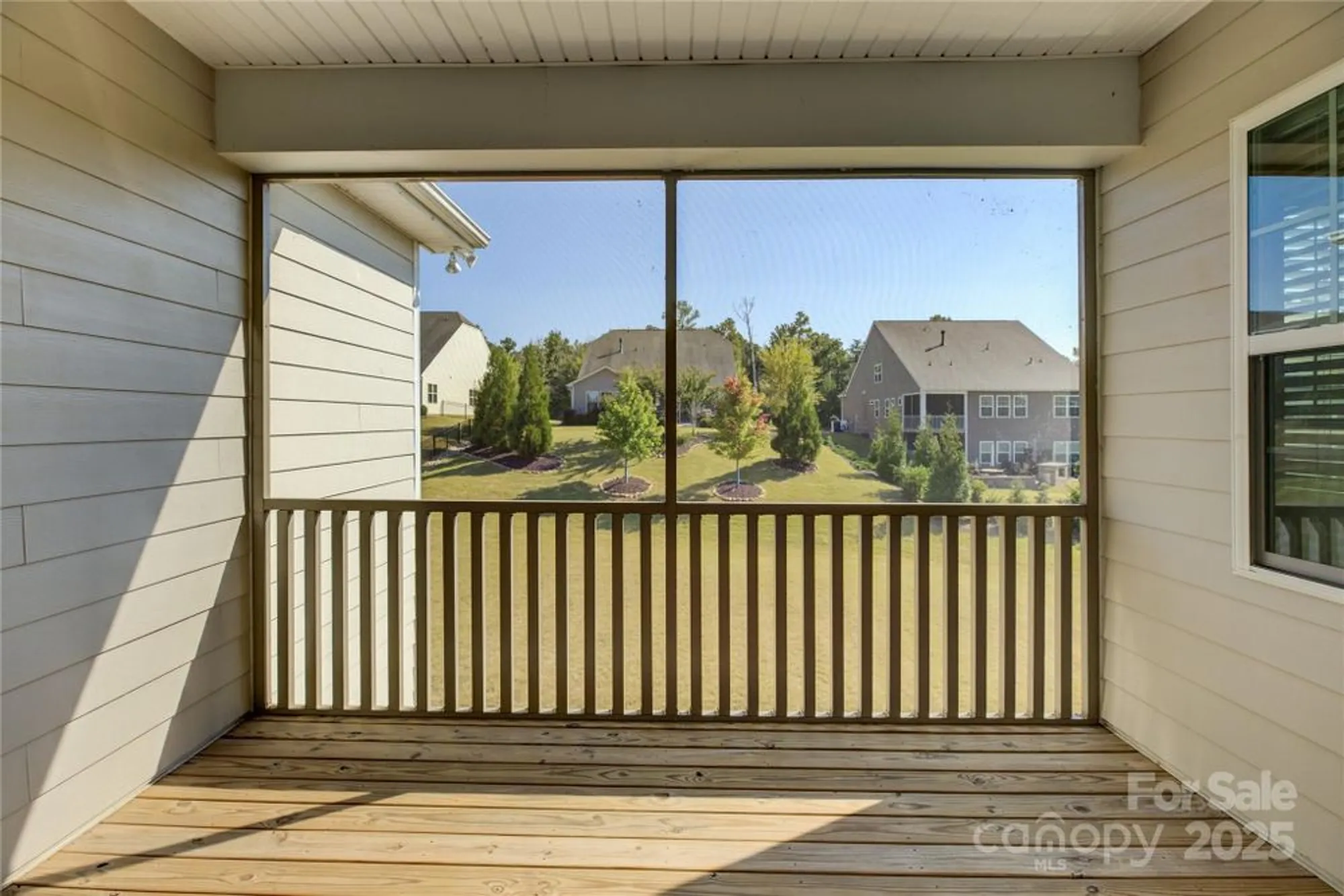 Property Slideshow image 19 of 48 | 15429 topanga dr, Charlotte, NC, 28278