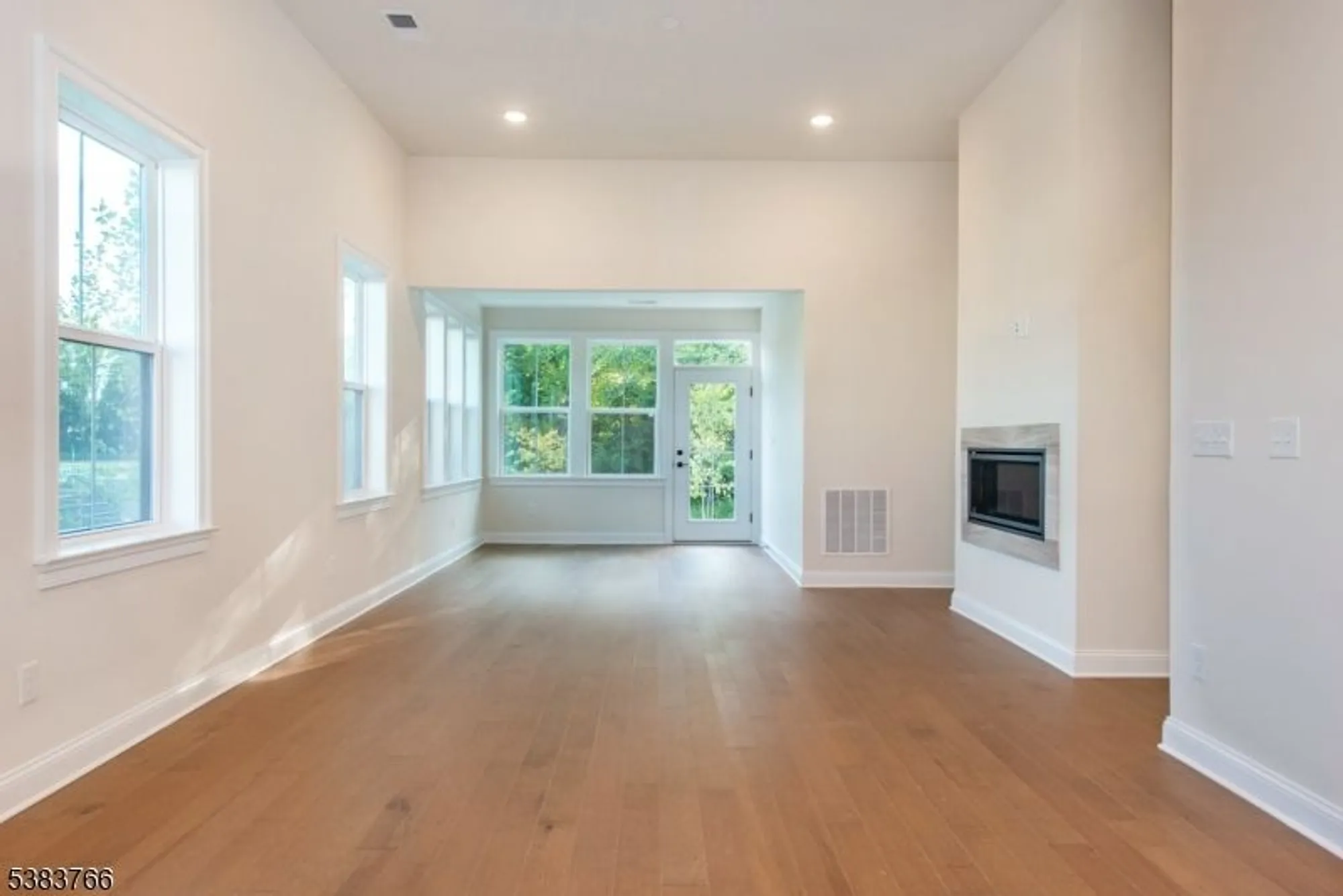 Property Slideshow image 14 of 26 | 10 baldwin ave, Far Hills, NJ, 07931