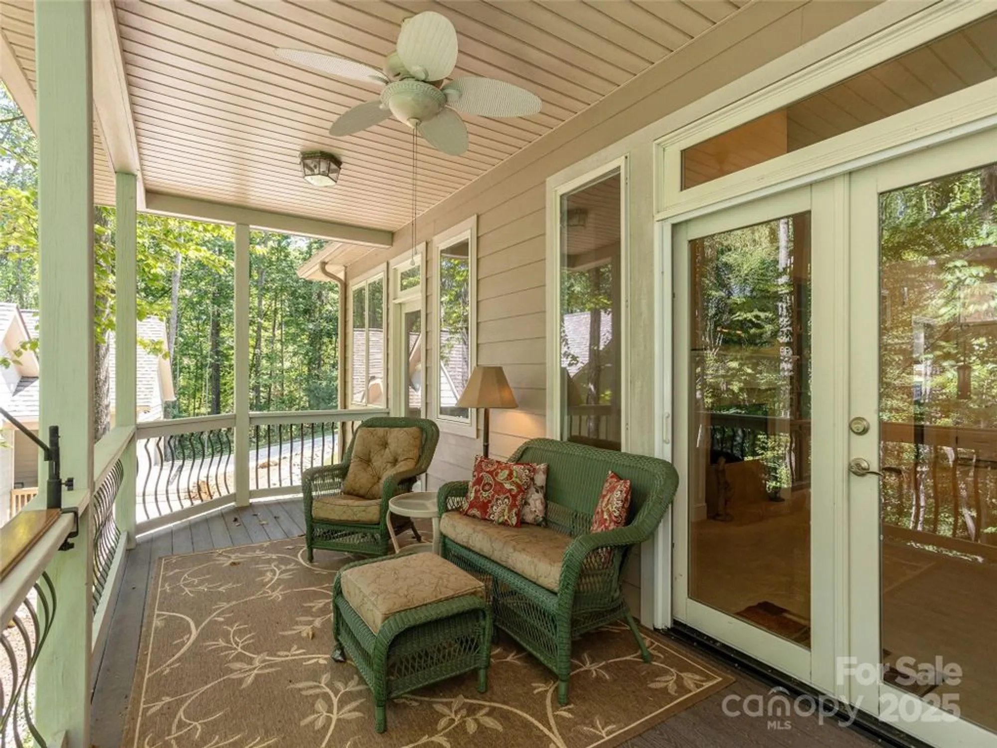 Property Slideshow image 12 of 44 | 17 high park ct, Hendersonville, NC, 28791