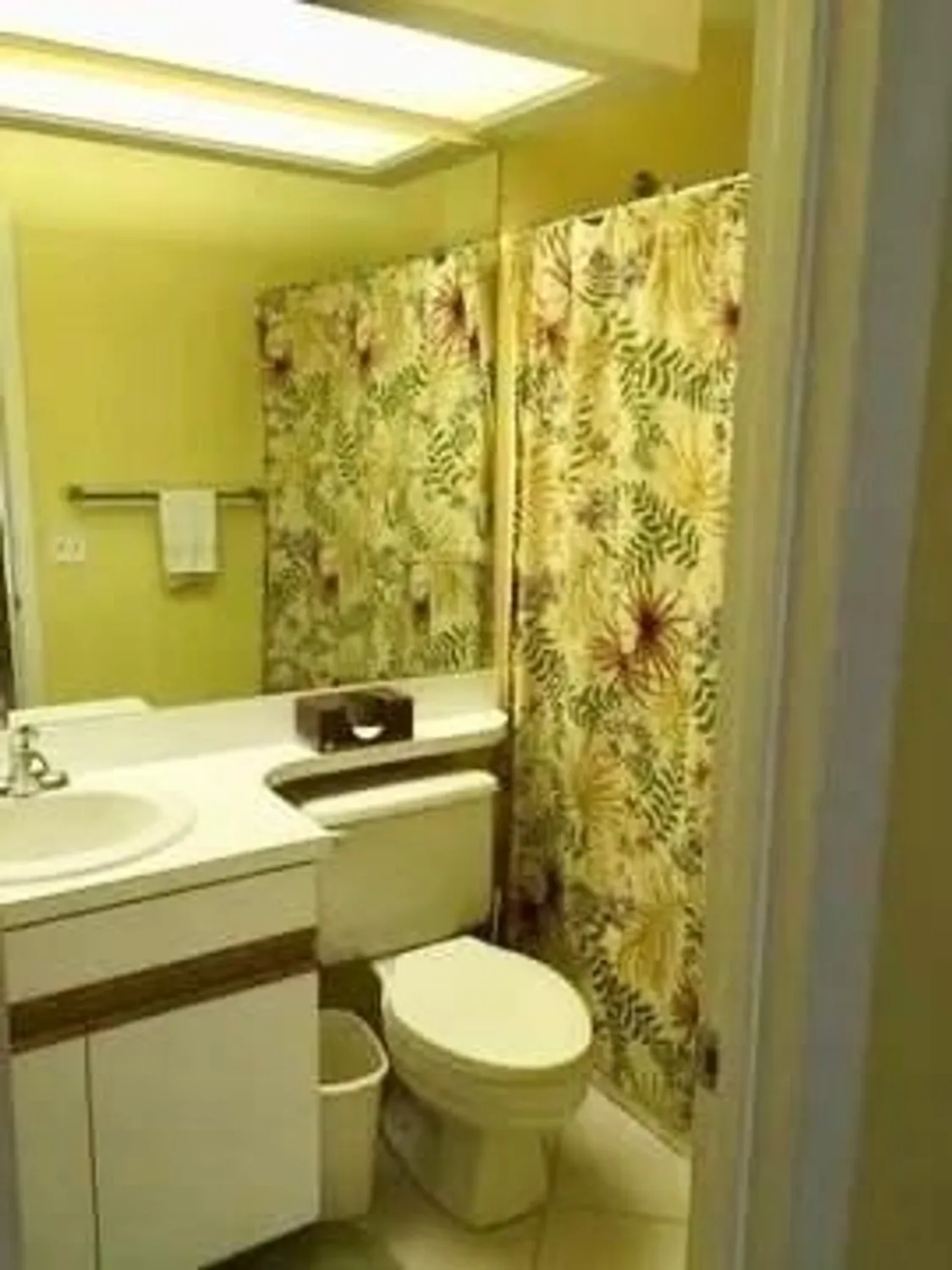 Property Slideshow image 12 of 22 | 26 lake vista trl apt 203, Port St Lucie, FL, 34952