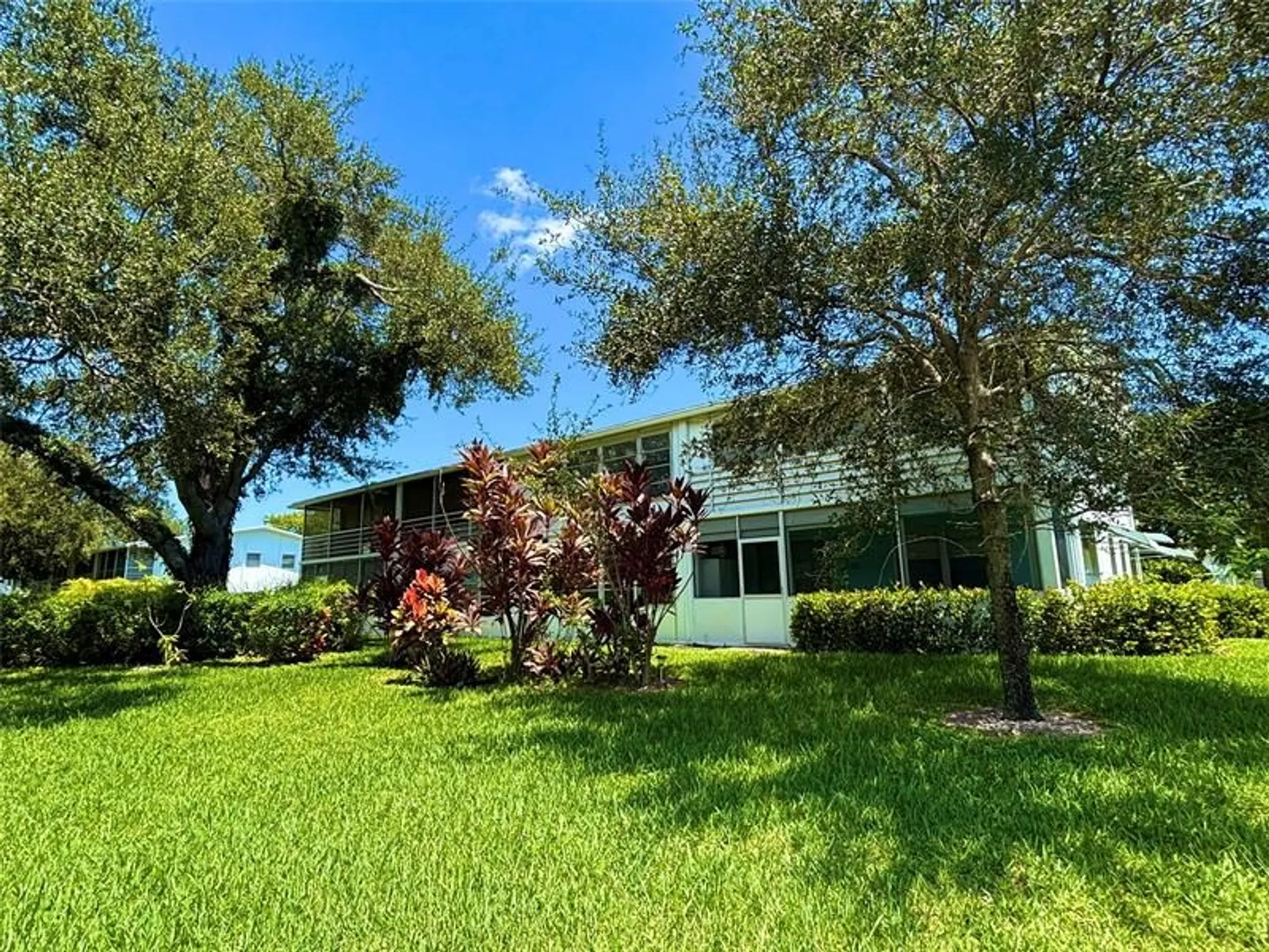 Property Slideshow image 30 of 70 | 279 oakridge p # 279, Deerfield Beach, FL, 33442