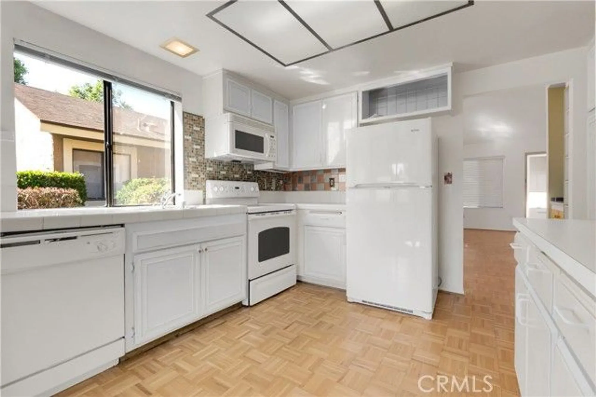 Property Slideshow image 7 of 32 | 17306 village 17, Camarillo, CA, 93012