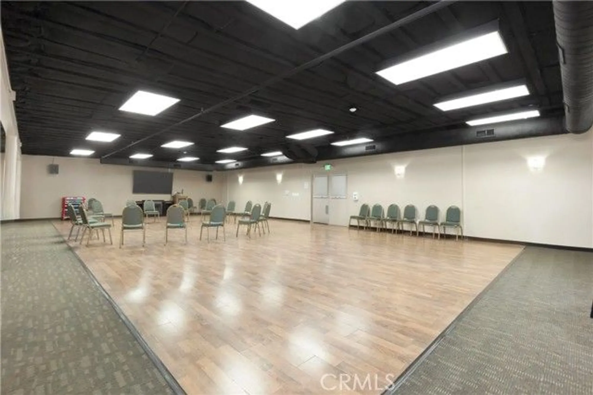 Property Slideshow image 24 of 32 | 17306 village 17, Camarillo, CA, 93012