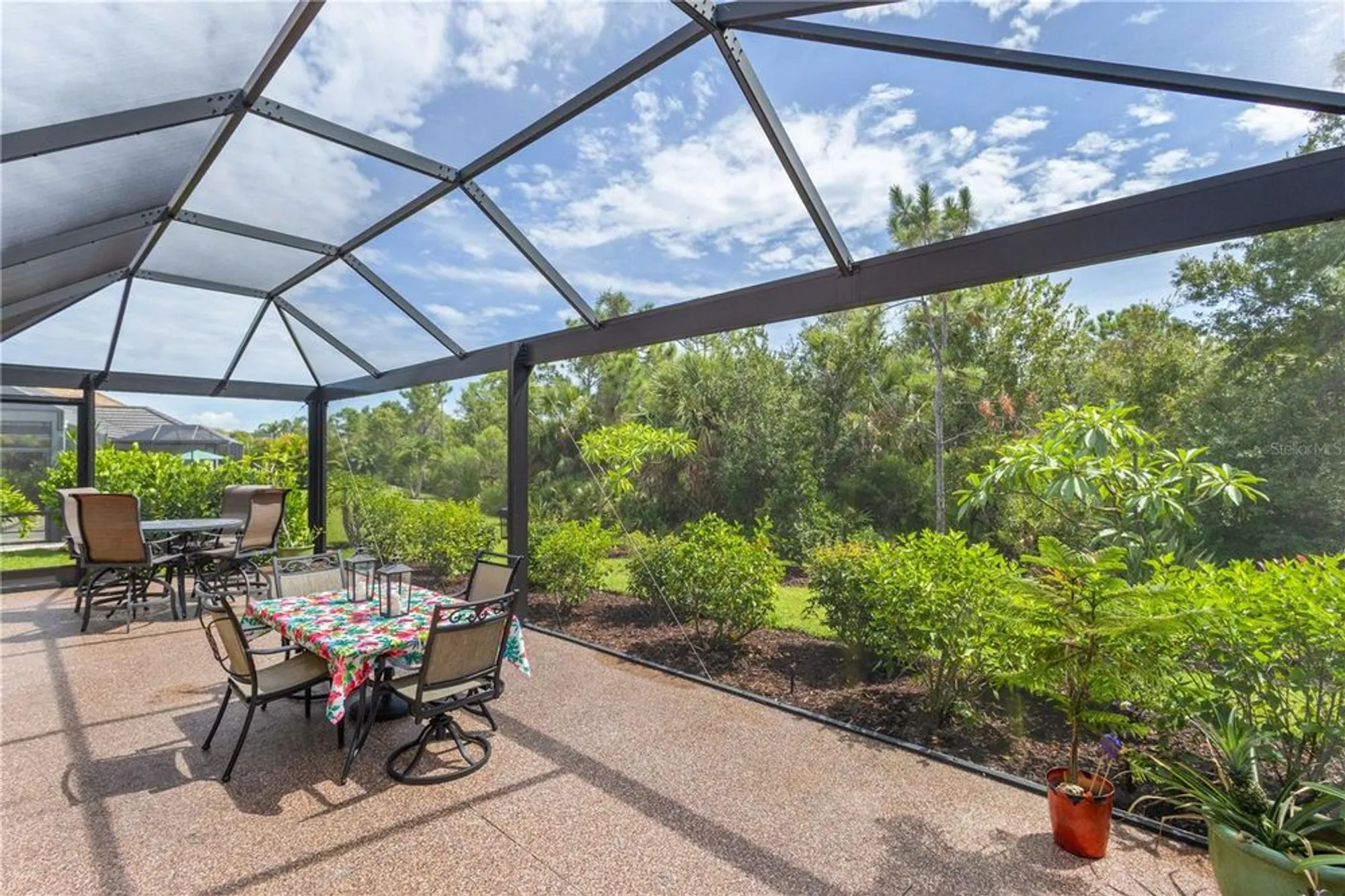 Property Slideshow image 32 of 44 | 12095 stuart dr, Venice, FL, 34293
