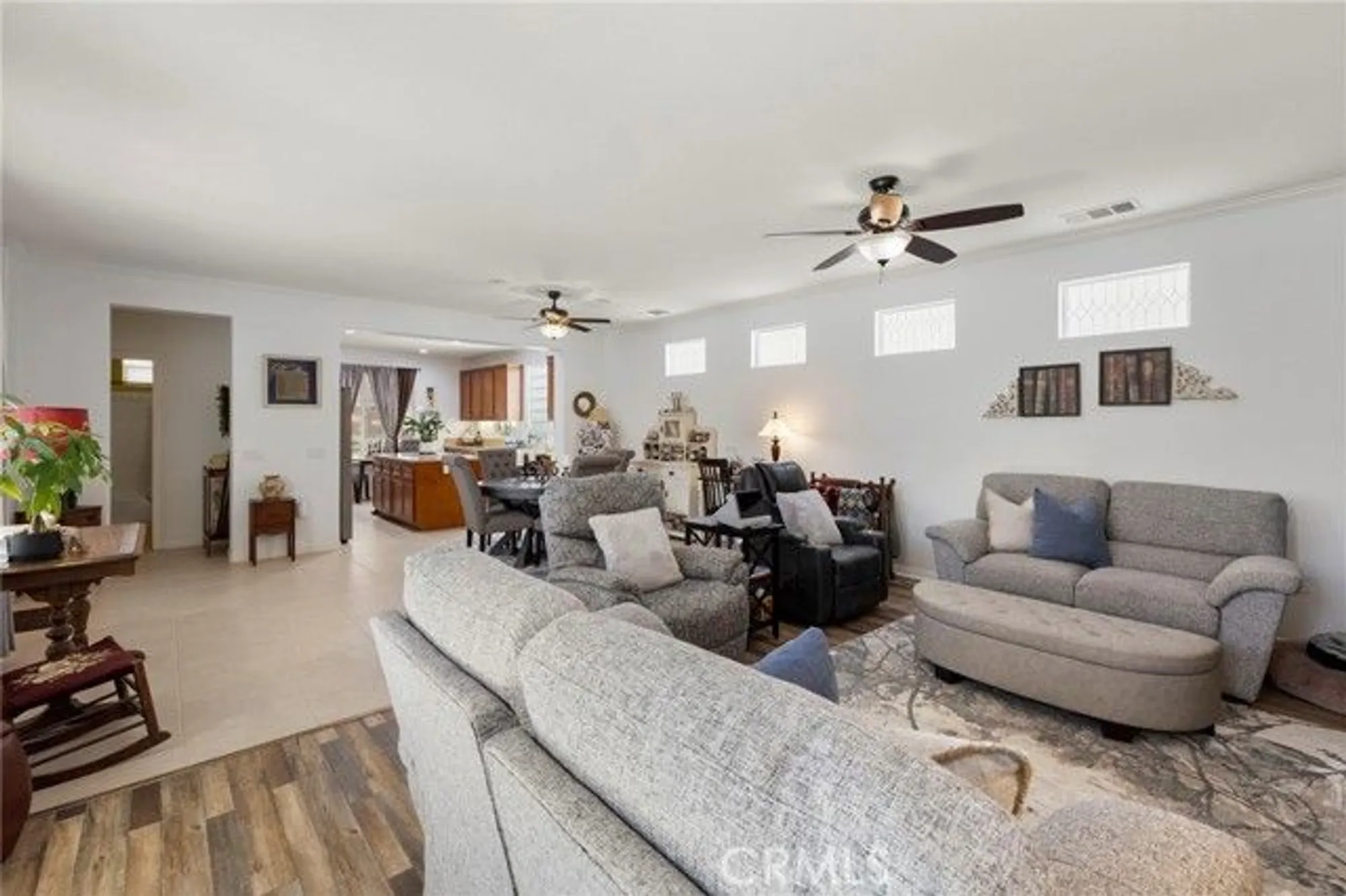 Property Slideshow image 23 of 62 | 126 thistle crk, Beaumont, CA, 92223