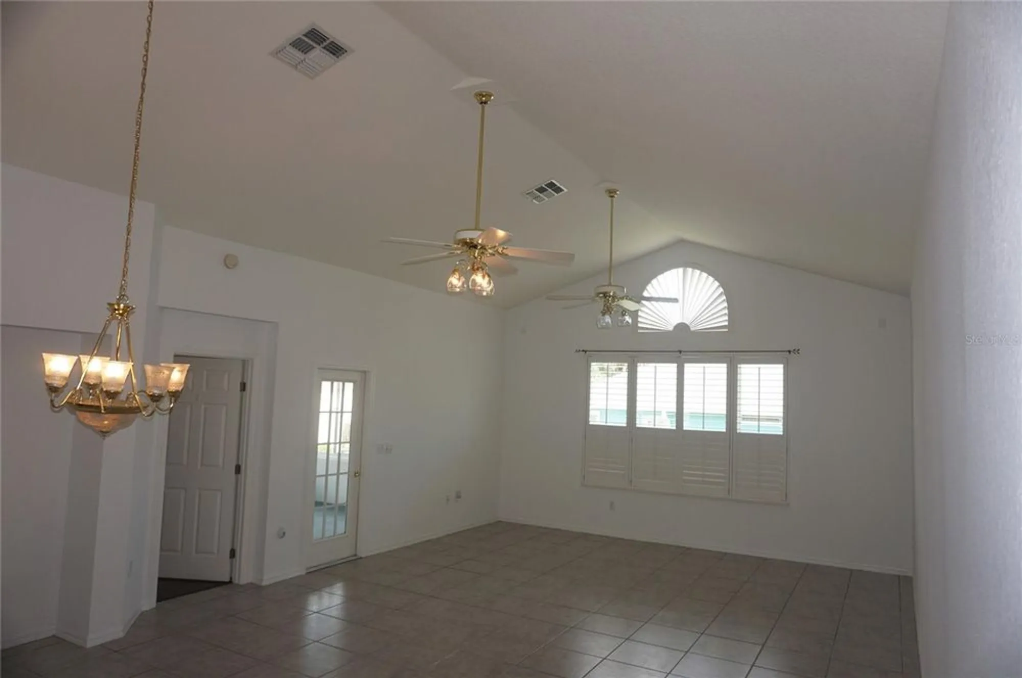 Property Slideshow image 4 of 37 | 7178 sw 113th loop, Ocala, FL, 34476