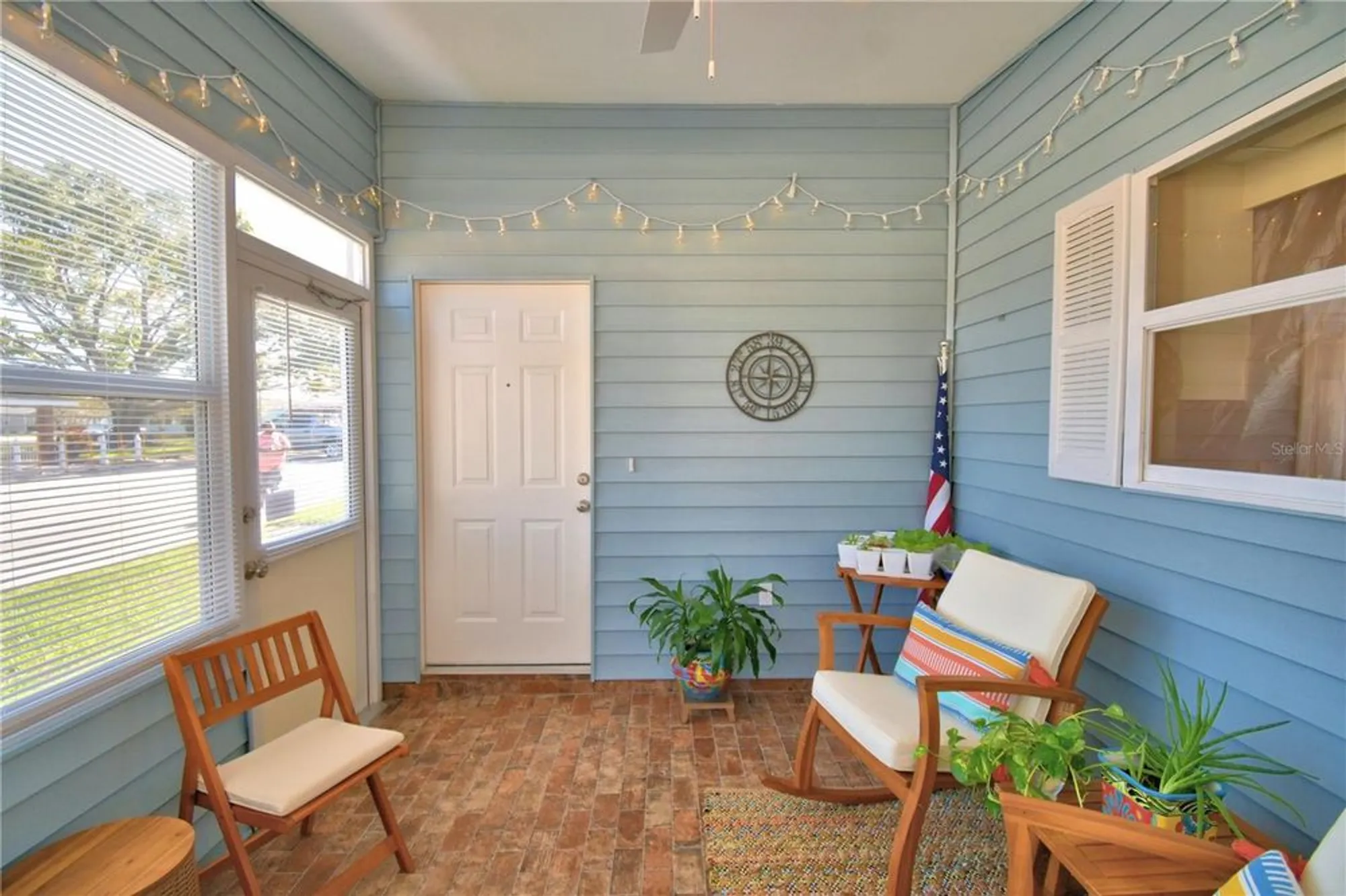 Property Slideshow image 10 of 60 | 4823 colonnades cir, Lakeland, FL, 33811