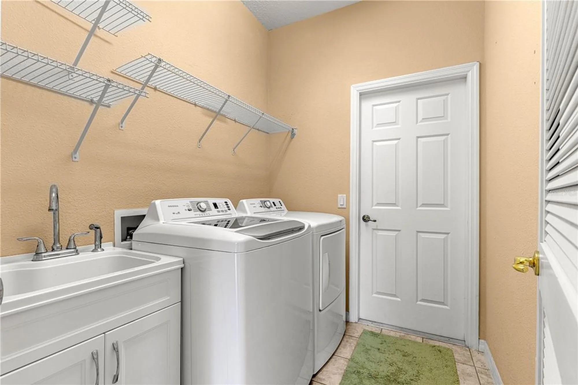 Property Slideshow image 21 of 46 | 8380 sw 82nd cir, Ocala, FL, 34481