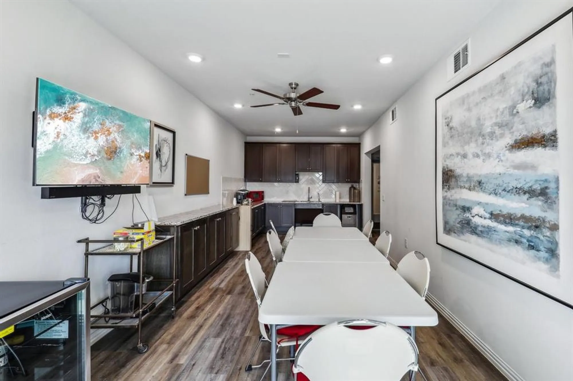 Property Slideshow image 29 of 39 | 1735 wittington pl apt 2305, Dallas, TX, 75234