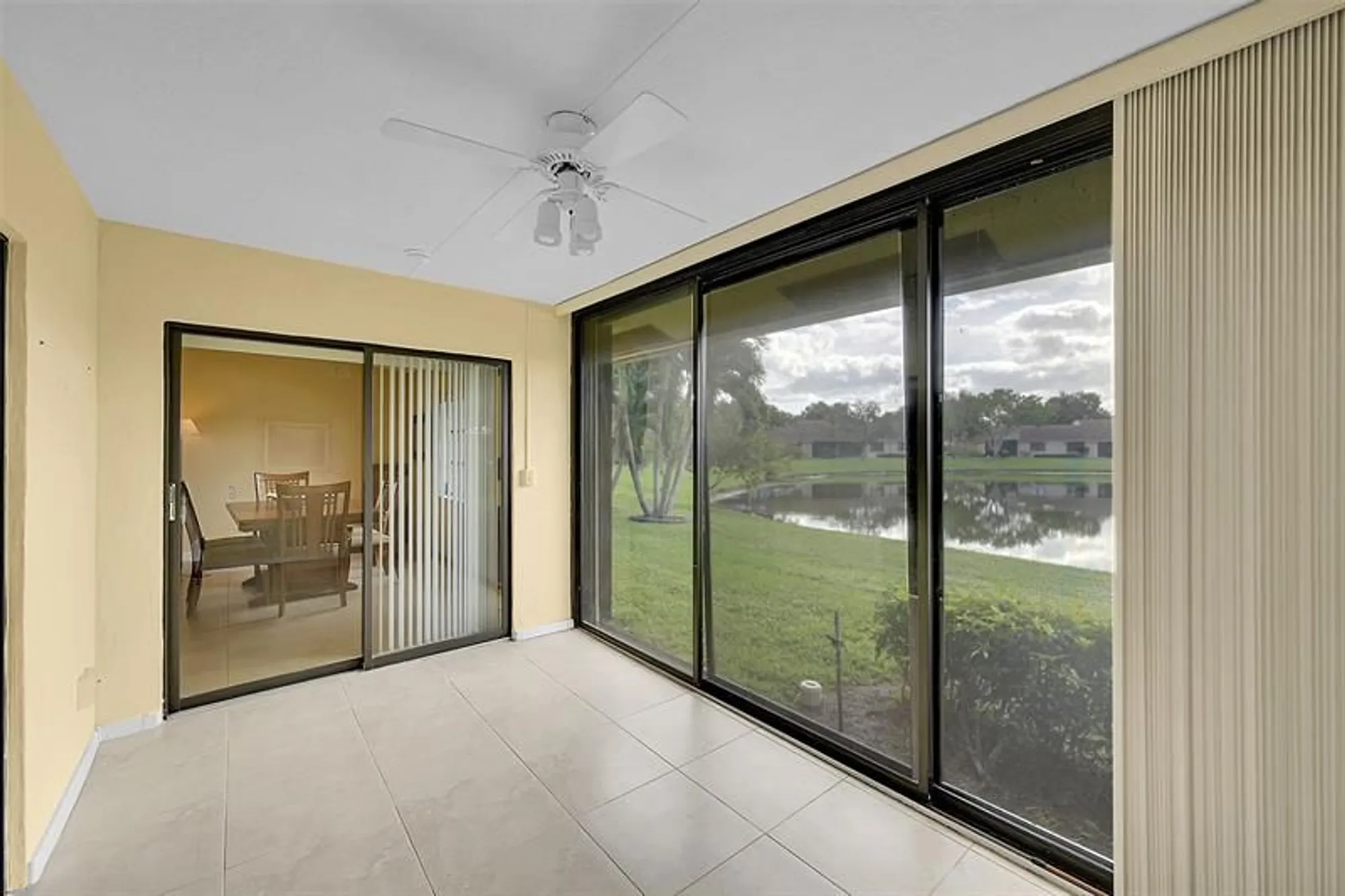 Property Slideshow image 13 of 26 | 8252 springlake dr # 8252, Boca Raton, FL, 33496