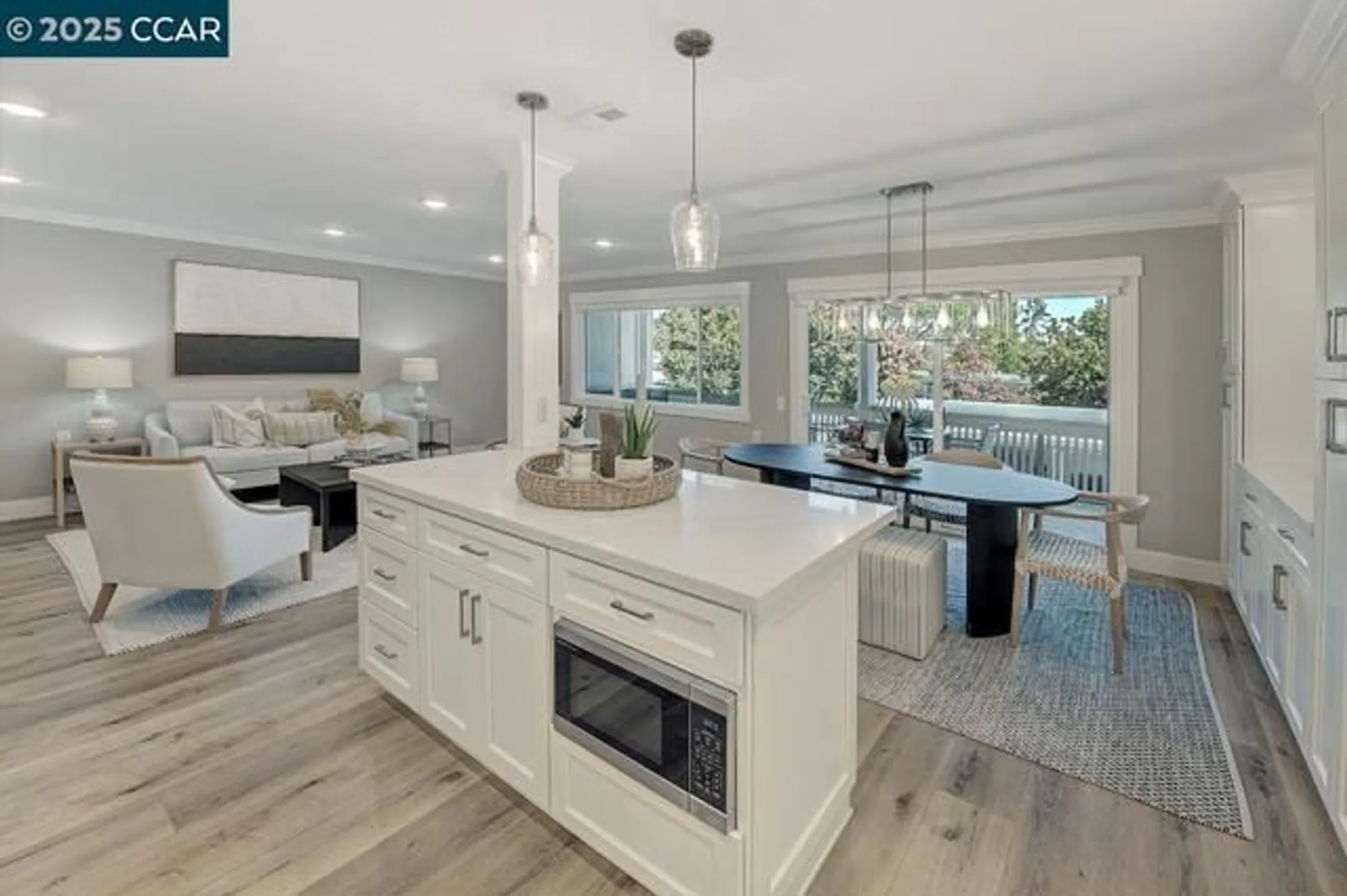 Property Slideshow image 16 of 60 | 1501 canyonwood ct 12, Walnut Creek, CA, 94595