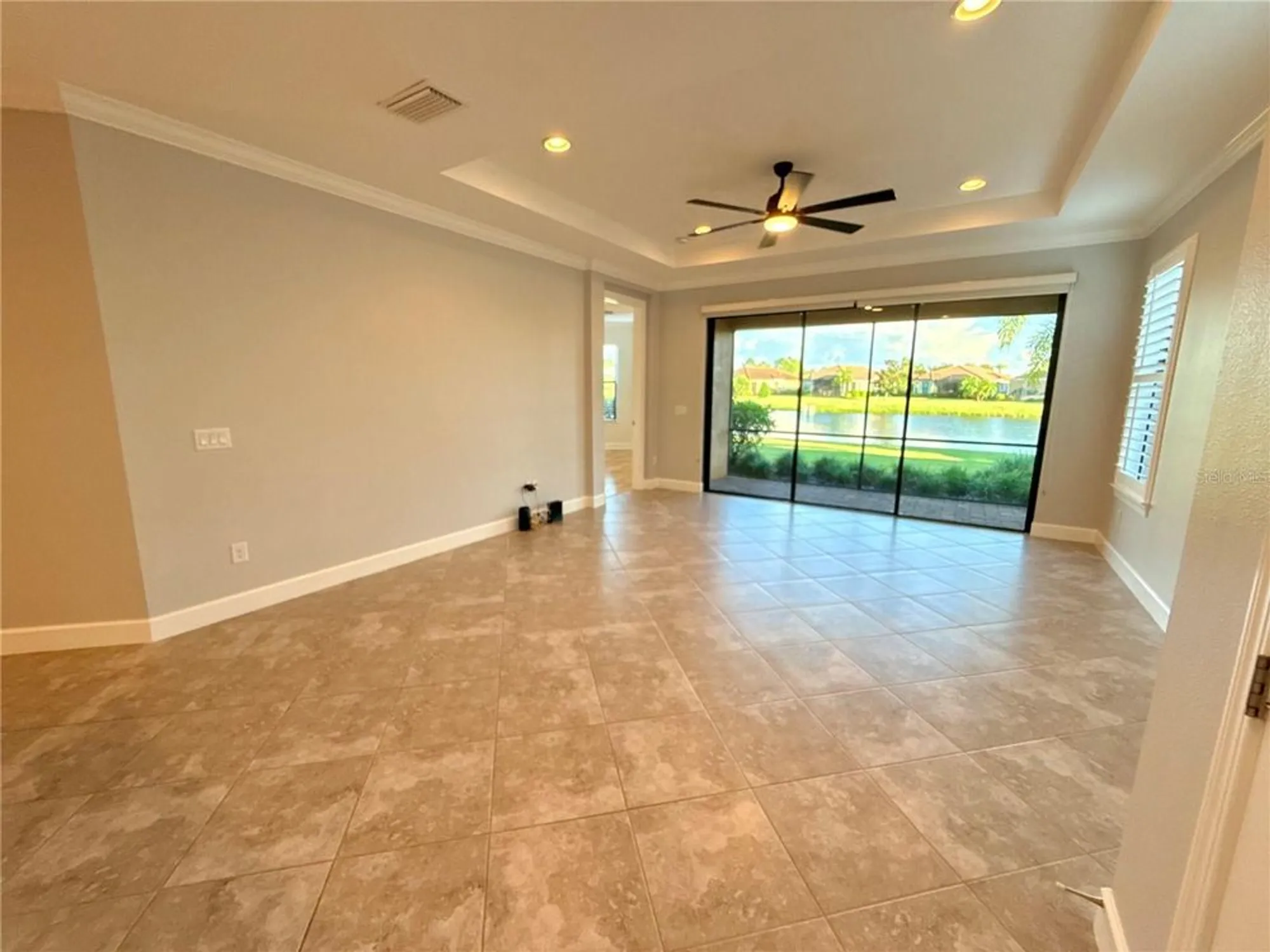 Property Slideshow image 9 of 59 | 4713 stafford ct, Palmetto, FL, 34221
