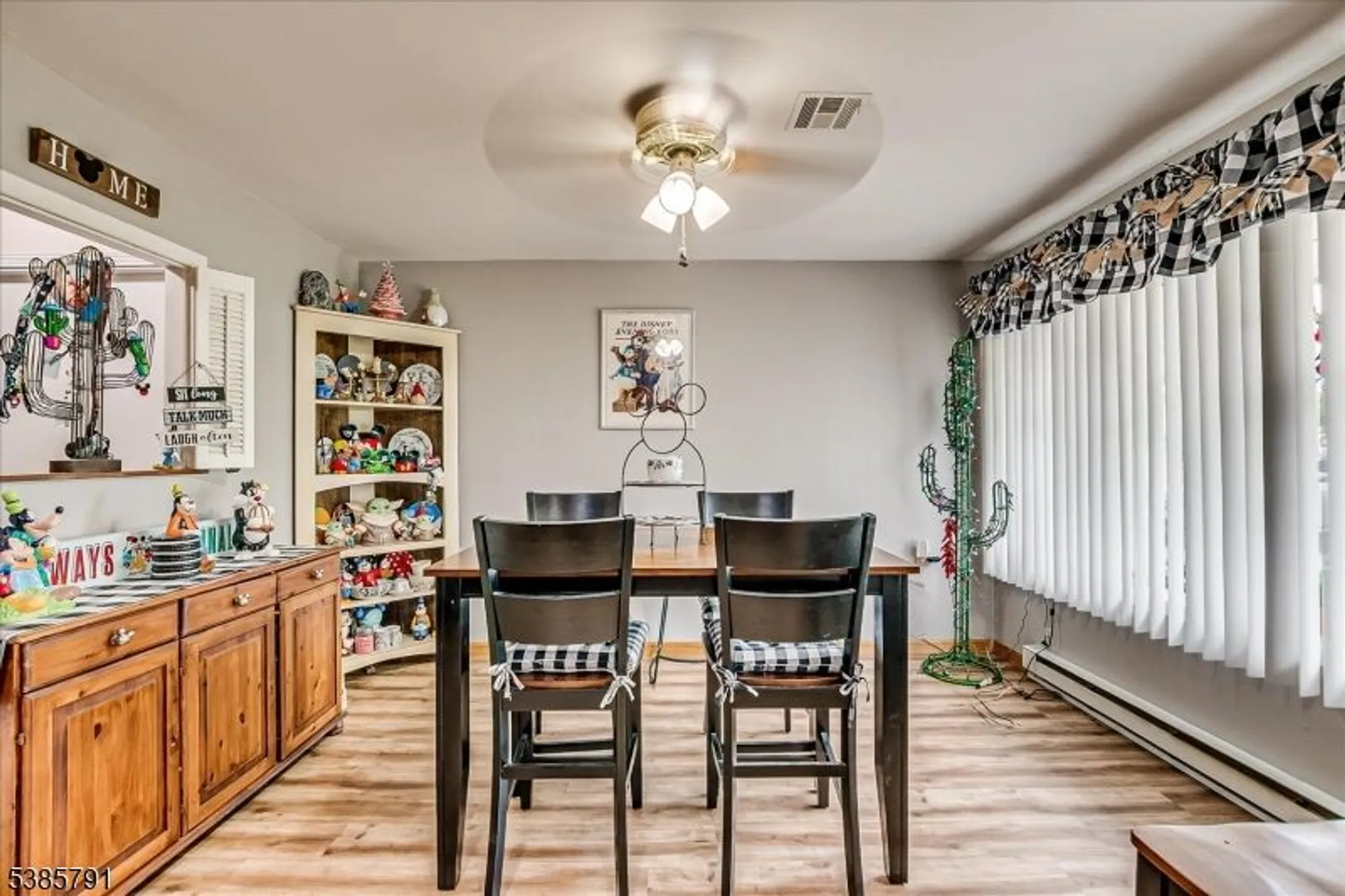 Property Slideshow image 14 of 34 | 1052 shetland dr, Lakewood Twp., NJ, 08701