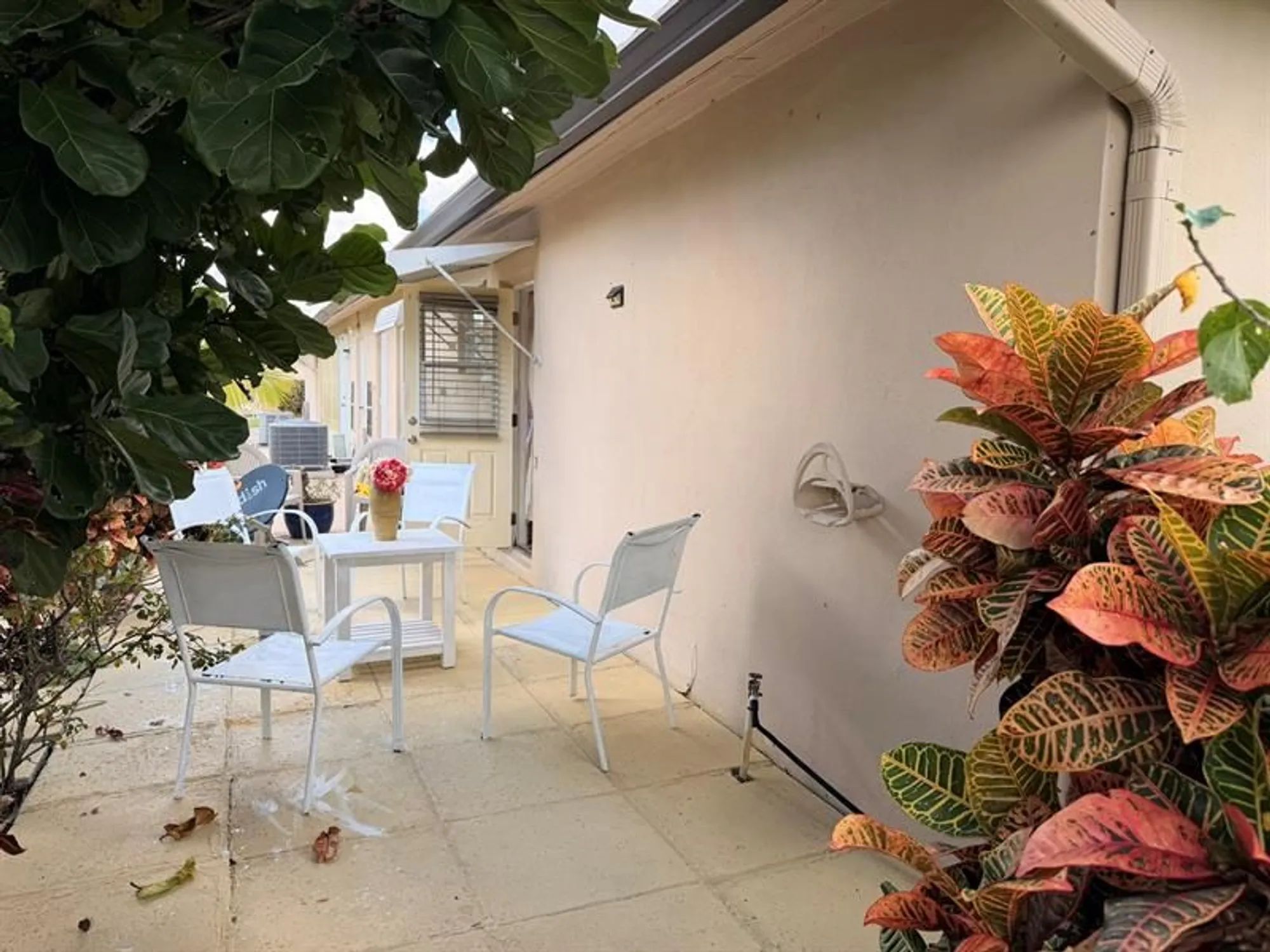 Property Slideshow image 4 of 17 | 855 north dr a, Delray Beach, FL, 33445