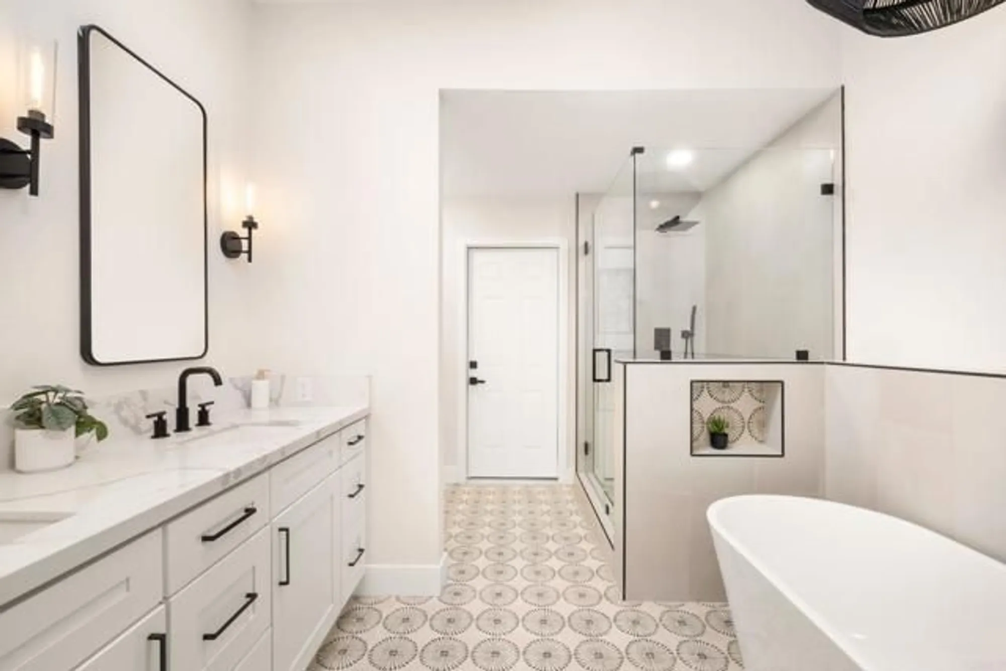 Property Slideshow image 19 of 23 | 1453 la habra dr, San Marcos, CA, 92078