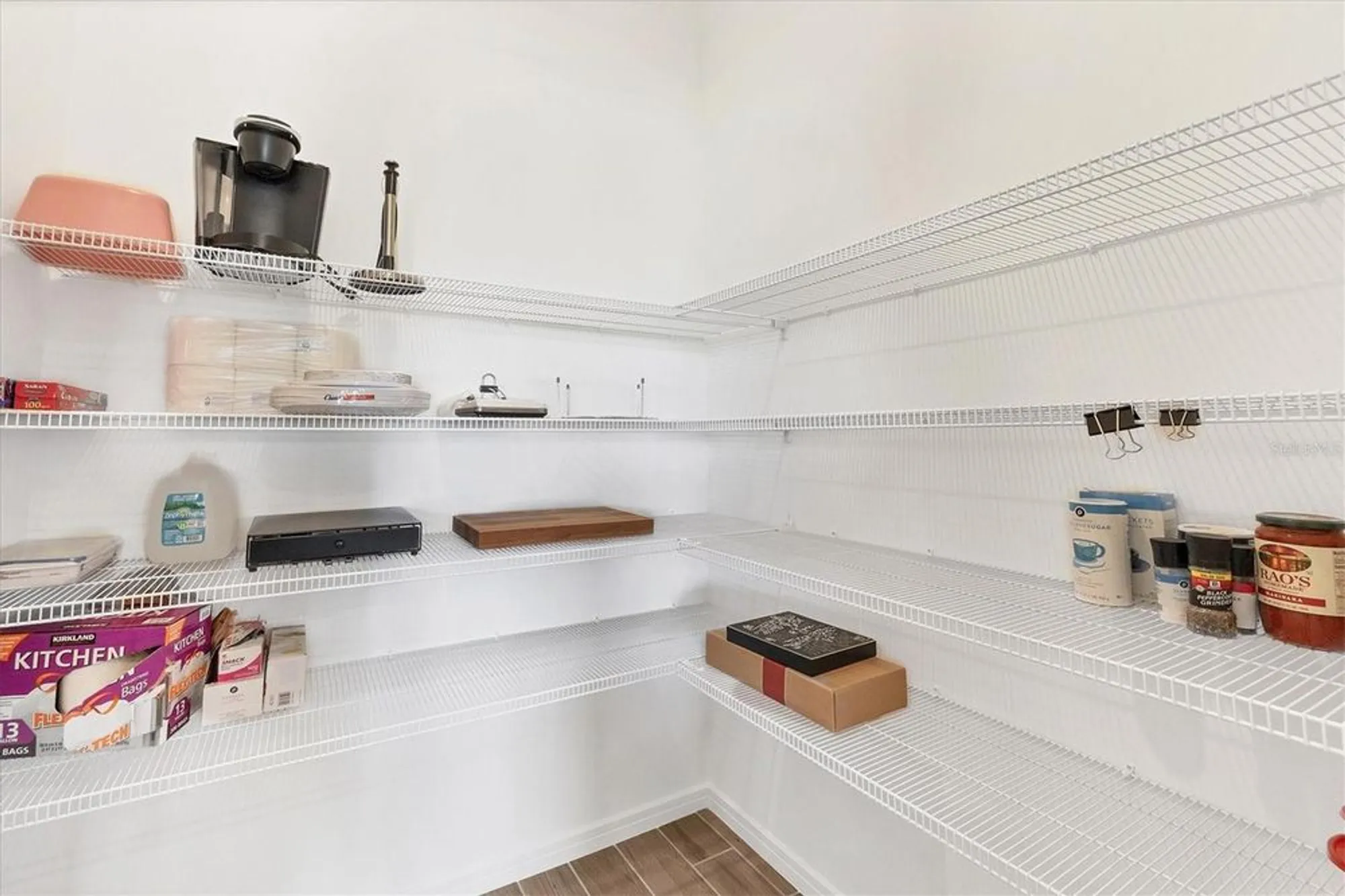 Property Slideshow image 14 of 77 | 9028 sunray cv, Parrish, FL, 34219