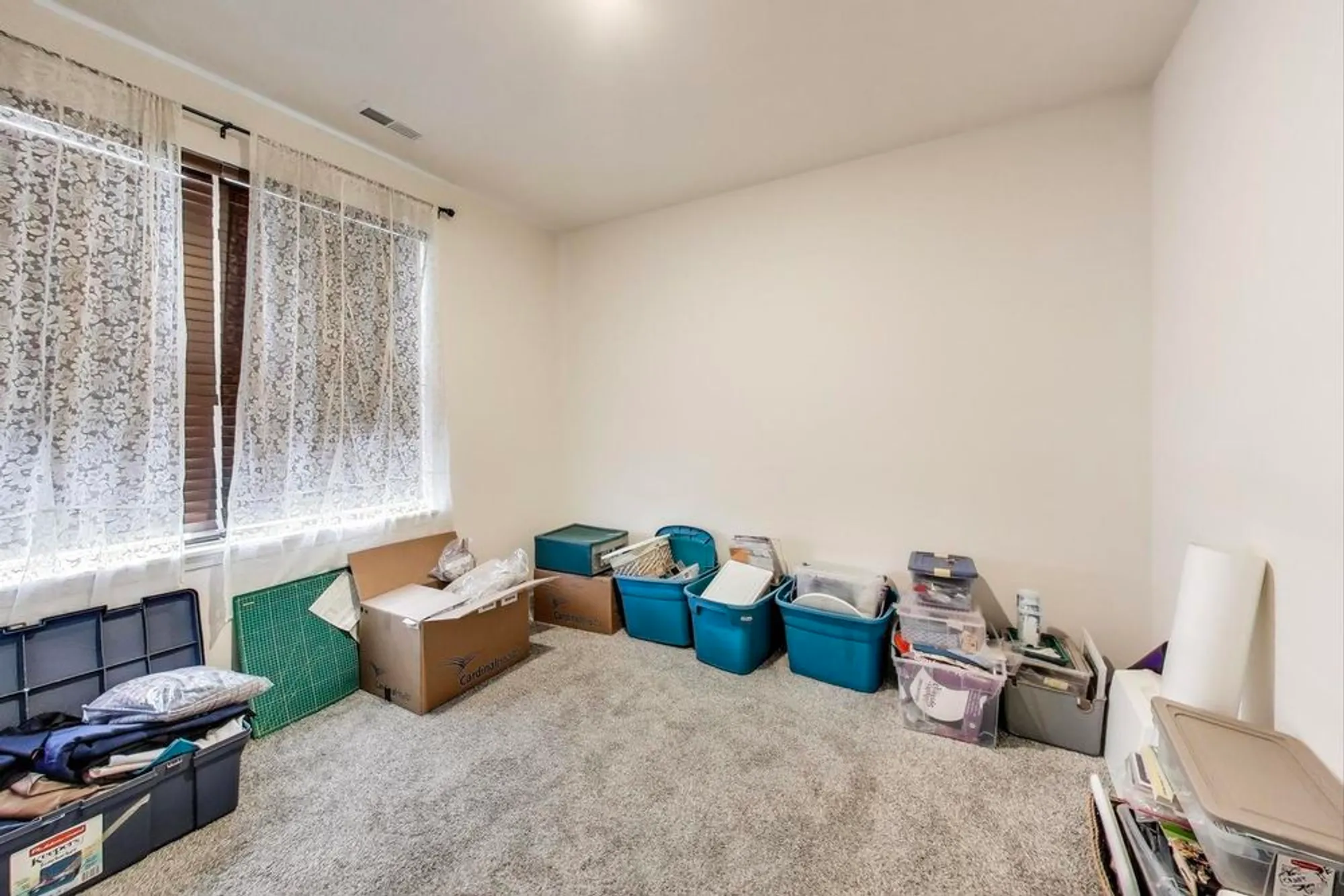 Property Slideshow image 18 of 30 | 2358 cannon dr, Pingree Grove, IL, 60140