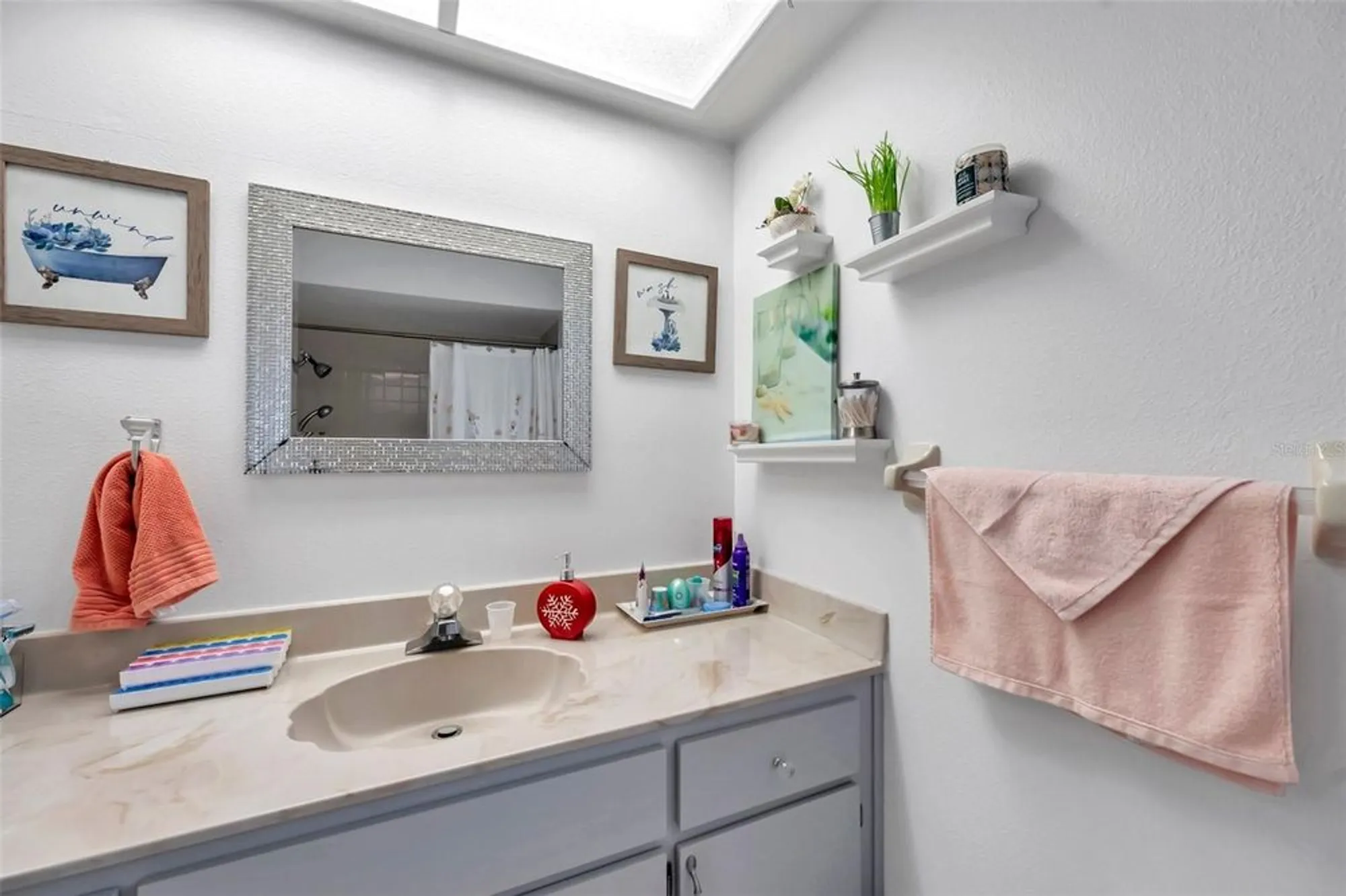 Property Slideshow image 32 of 86 | 3957 tarpon pointe cir, Palm Harbor, FL, 34684