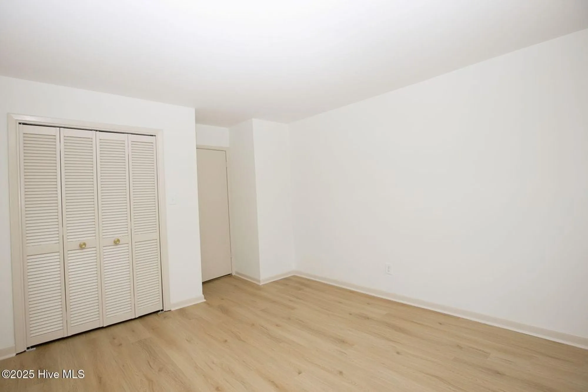 Property Slideshow image 19 of 28 | 317 driftwood cir unit b, Southern Pines, NC, 28387