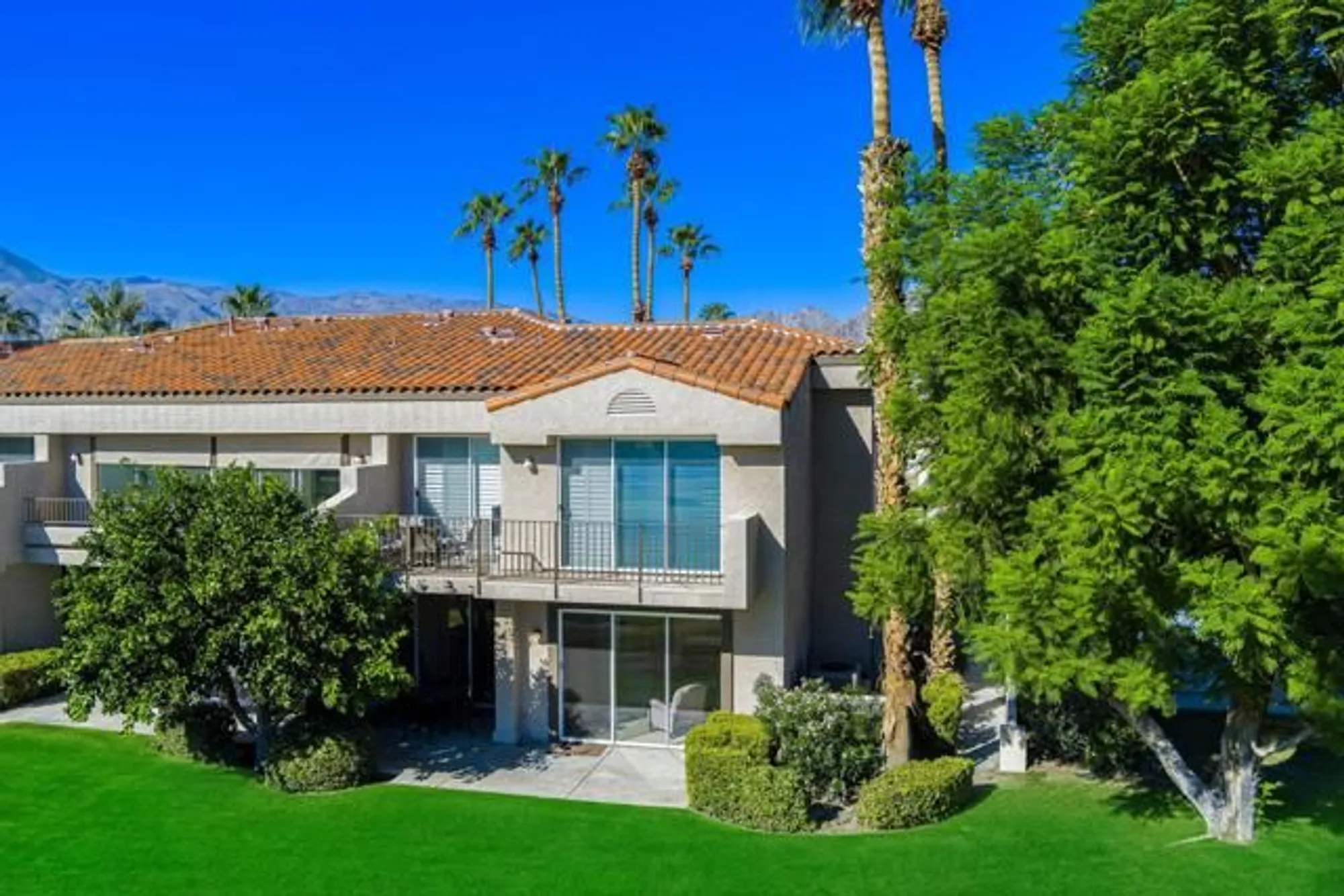 Property Slideshow image 34 of 53 | 55296 laurel vly, La Quinta, CA, 92253