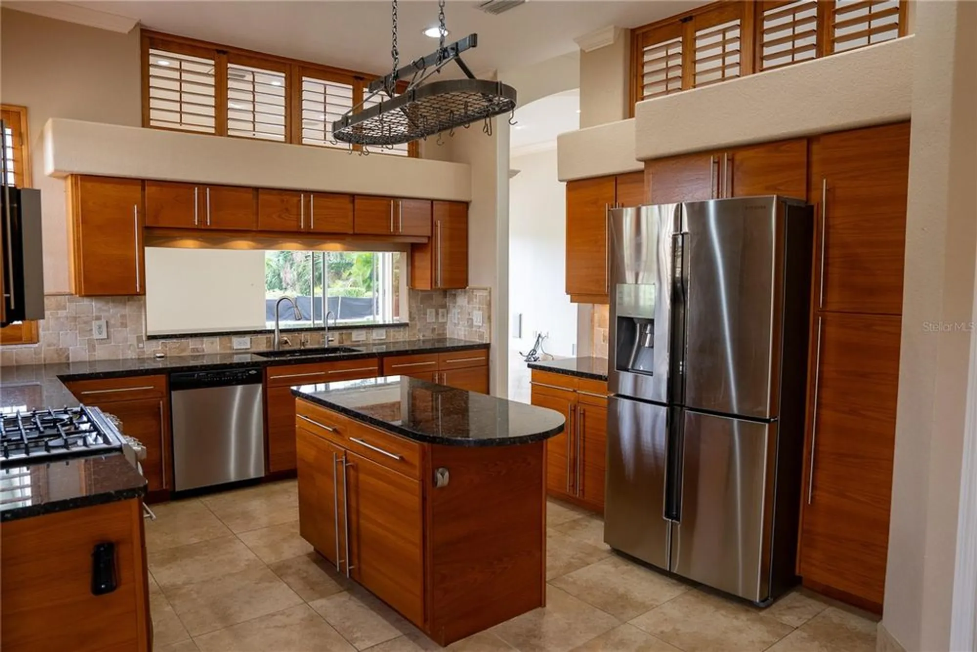 Property Slideshow image 14 of 37 | 326 saint george ct 14, Venice, FL, 34293