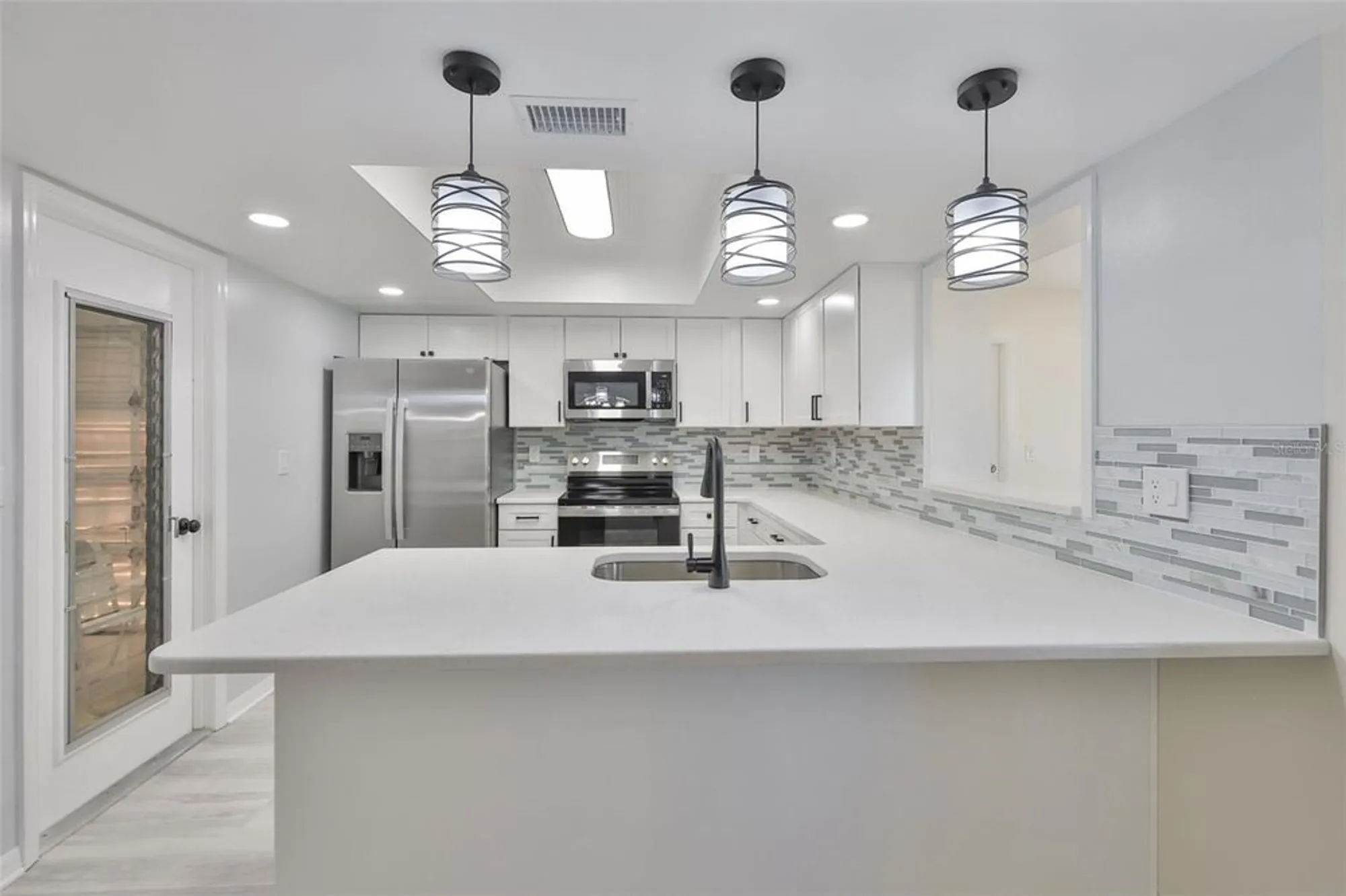 Property Slideshow image 15 of 98 | 1218 haddington cir # 74, Sun City Center, FL, 33573