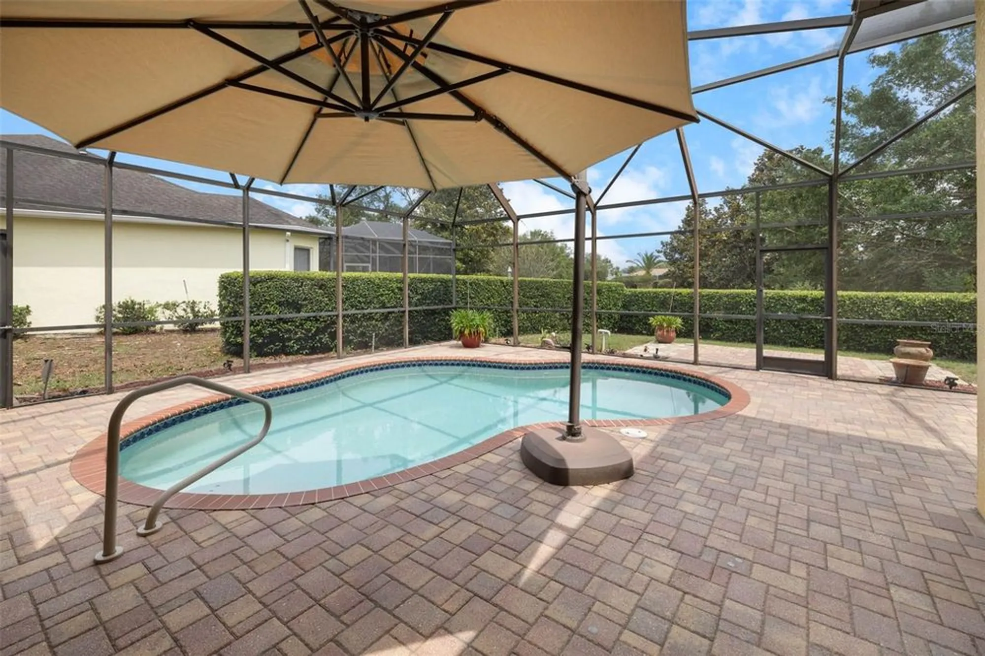 Property Slideshow image 32 of 61 | 8308 mobile cir, Weeki Wachee, FL, 34613