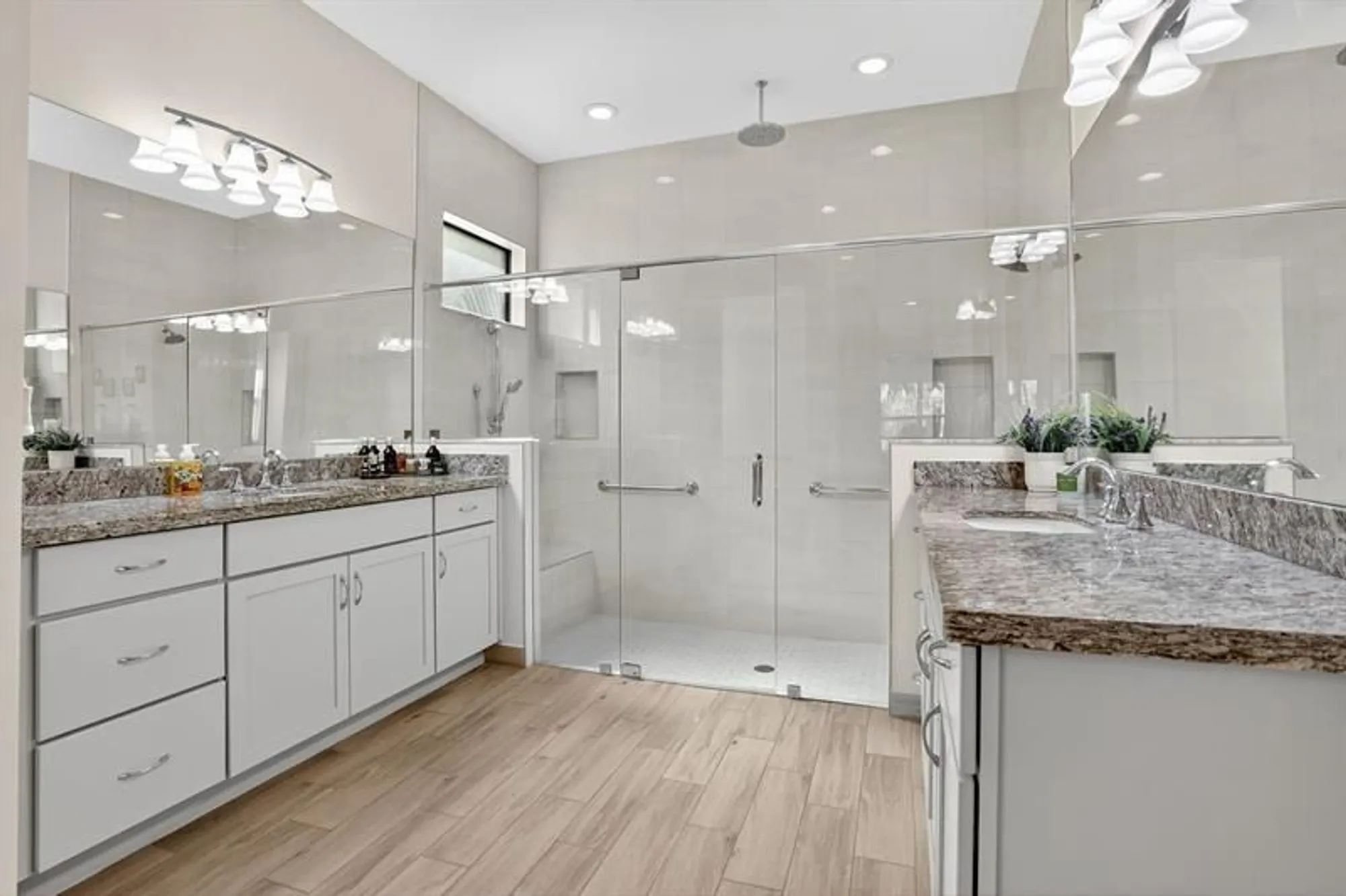 Property Slideshow image 33 of 65 | 11927 leon cir, Parkland, FL, 33076